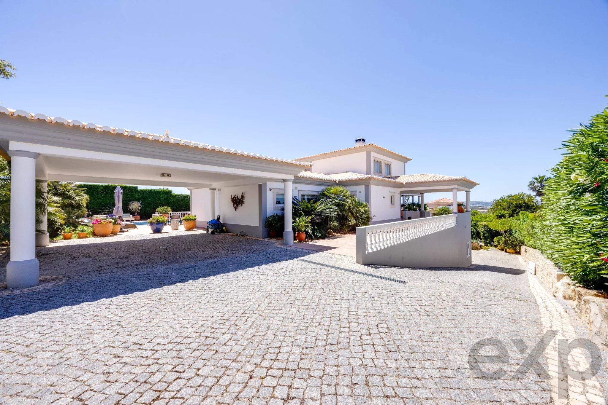 Family Home T3+1 with Swimming Pool, Between Lagos and Praia da Luz 87053335 image 36