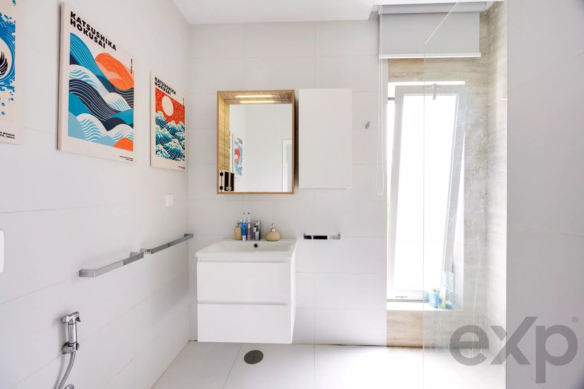 T4 House with a 17.5 m Heated Pool and Independent Apartment in Lagos 87053563 image 27