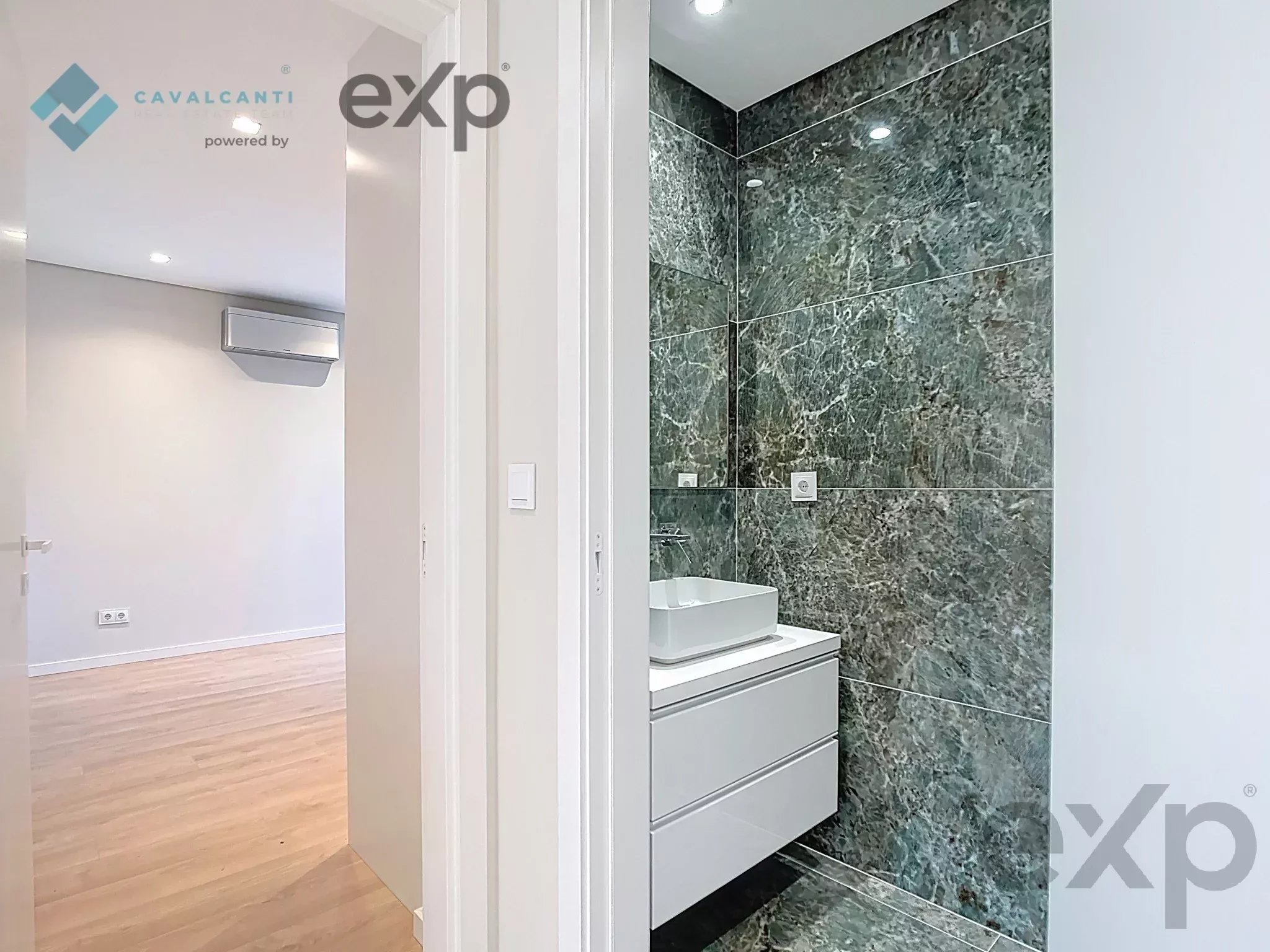 Moradia Contemporânea T4 em Condomínio Privado — Murches, Cascais