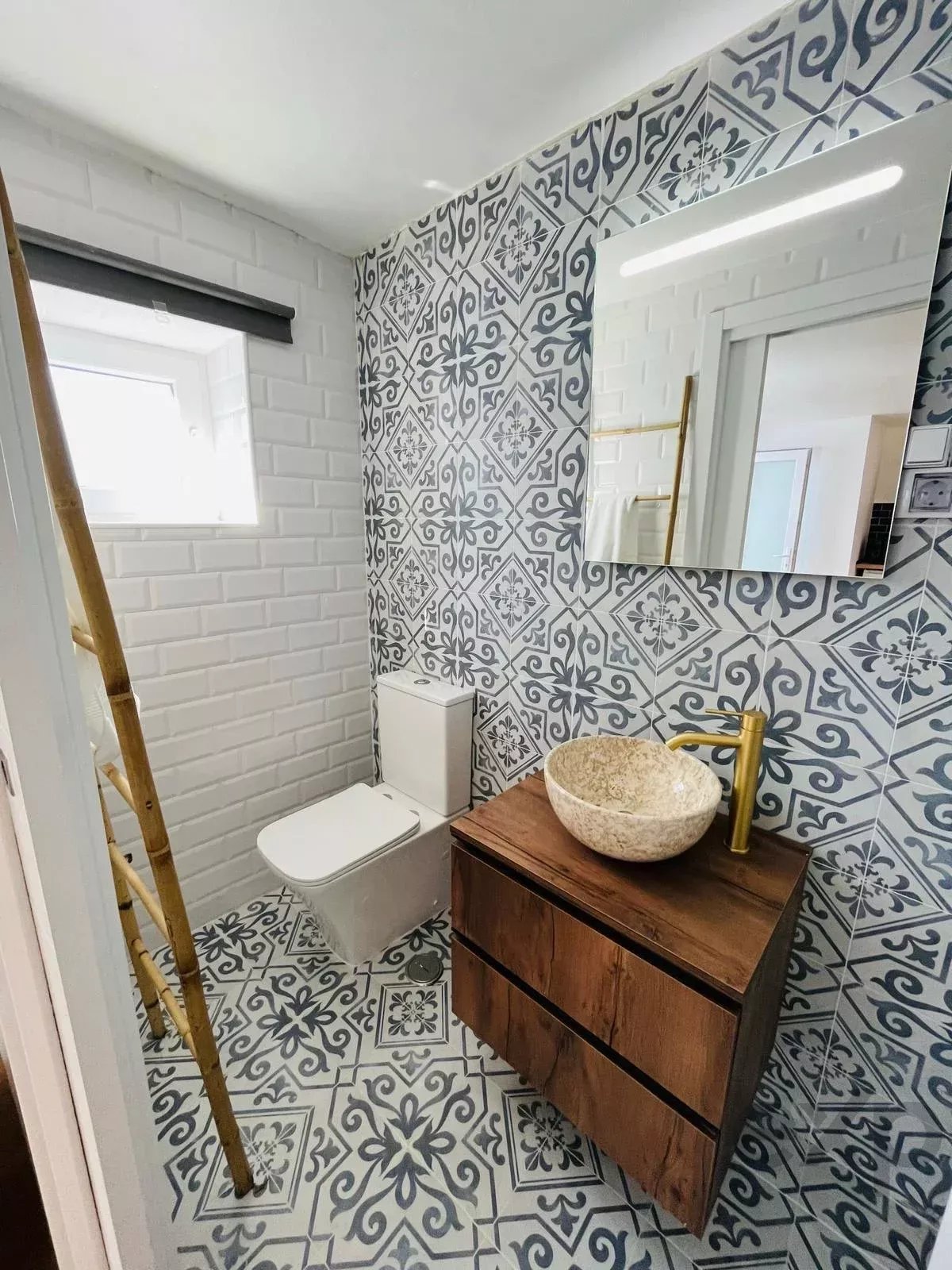 10‑room residence on the Costa da Caparica 87056680 image 13