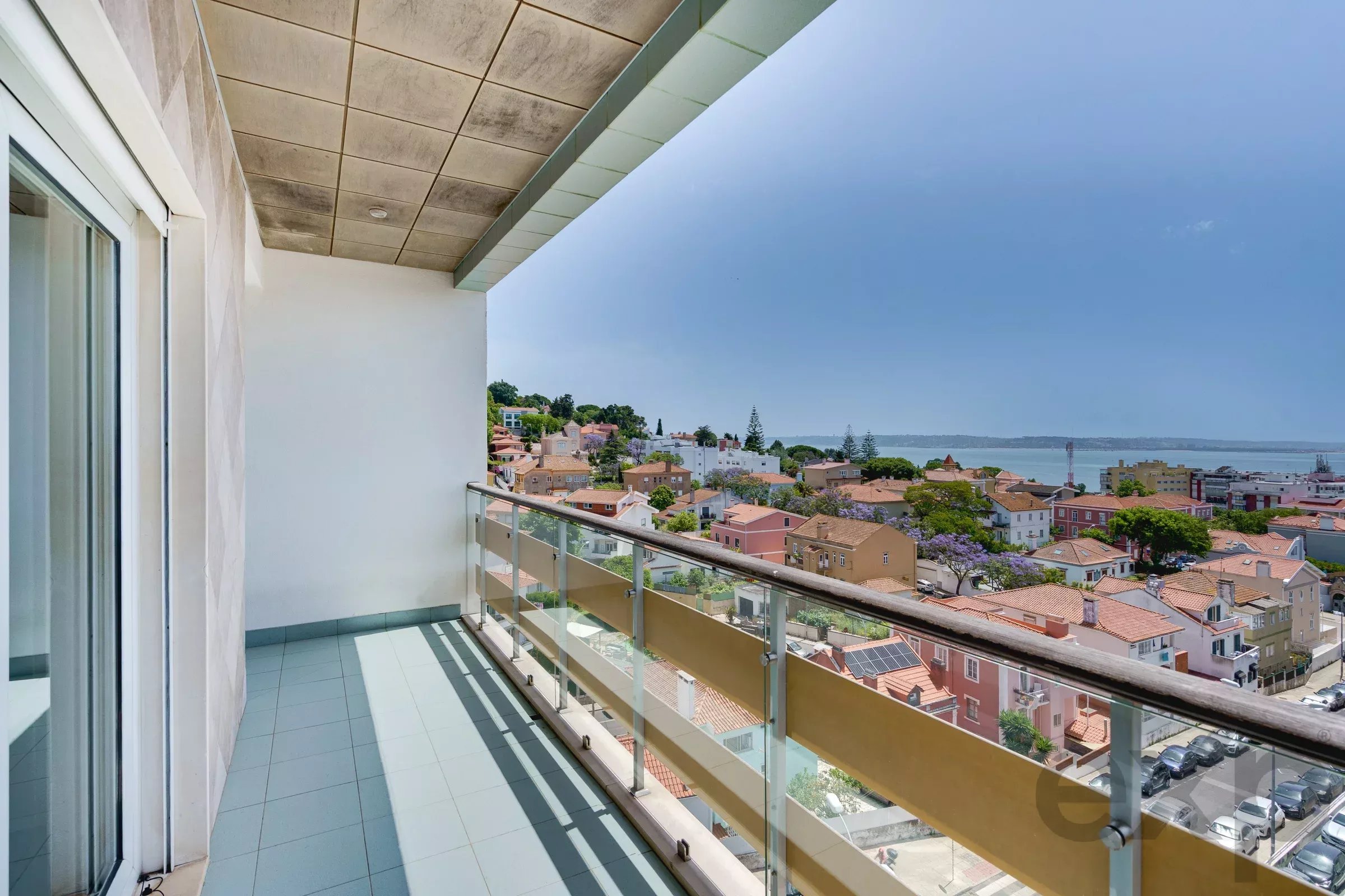 Apartamento para alugar em Oeiras e S. Julião da Barra, Paço de Arcos e Caxias, 125 m²