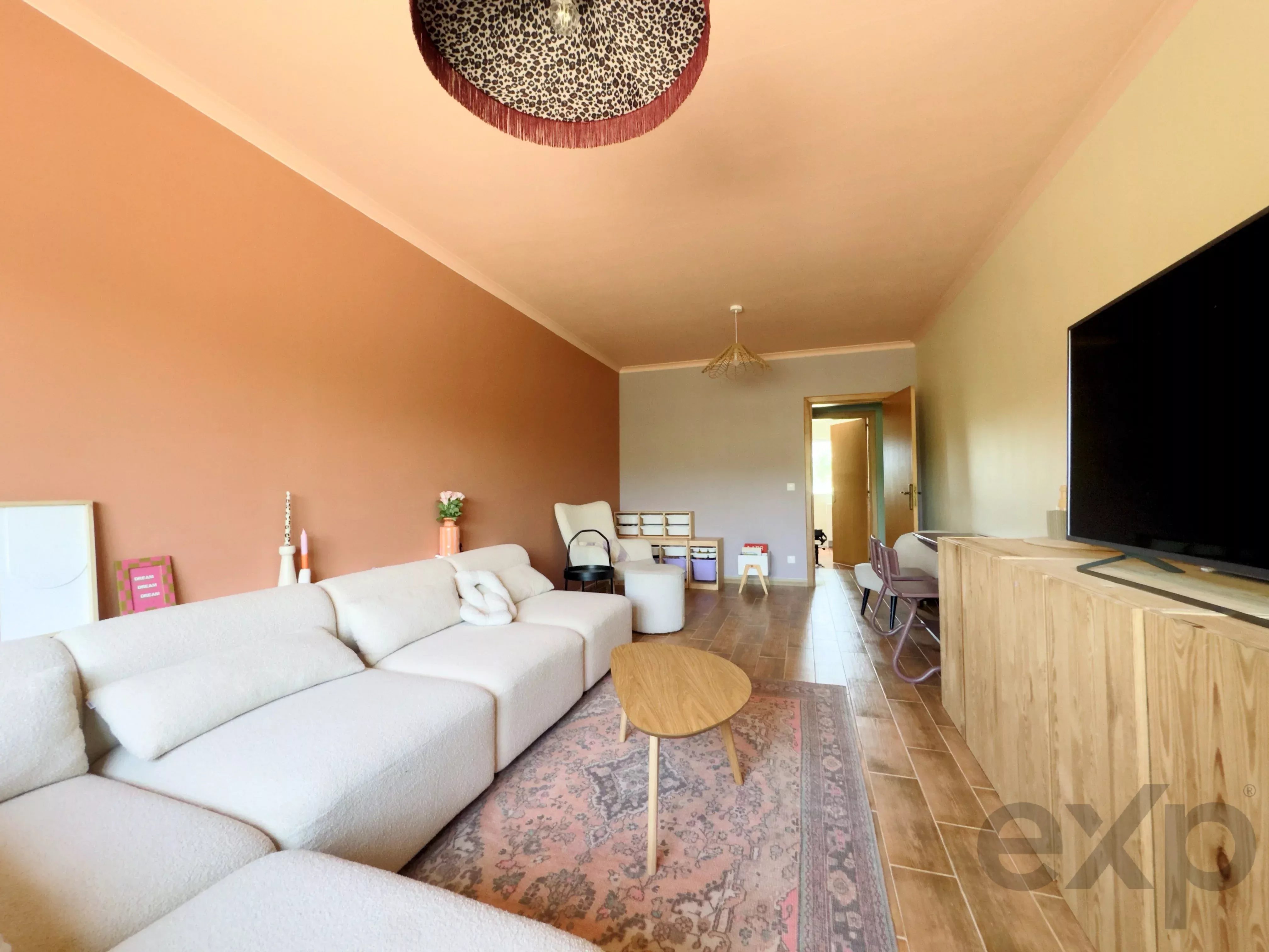 Quinta de 3 quartos com vinhedo, olival e 11.025m² de terreno perto de Coruche