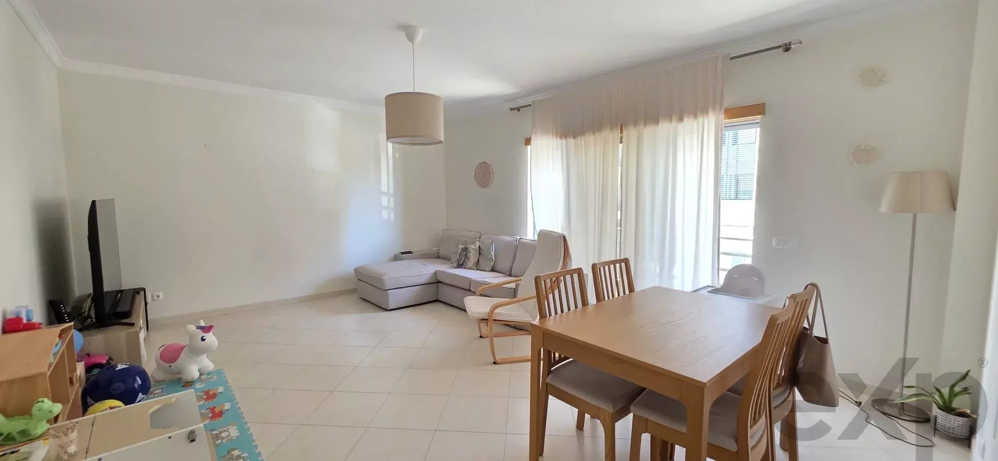 Spacious T2 in the João de Ourém development, Olhão 87072287 image 3