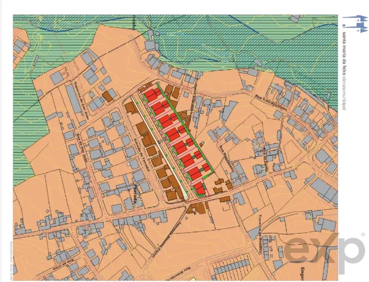 Terreno Urbano de 9612 m² em Fiães para Construção
