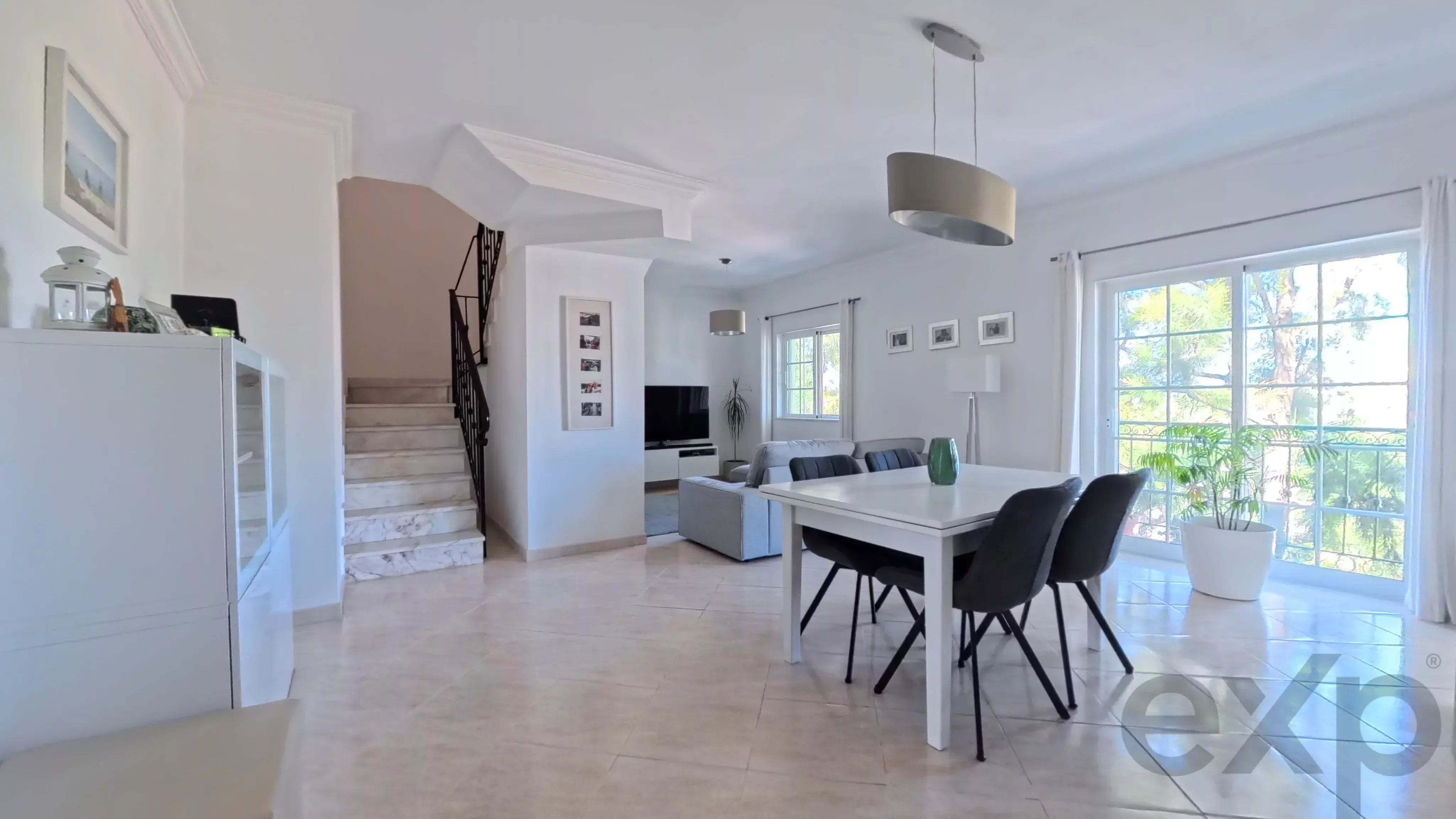 Apartamento T4 duplex em Almancil
