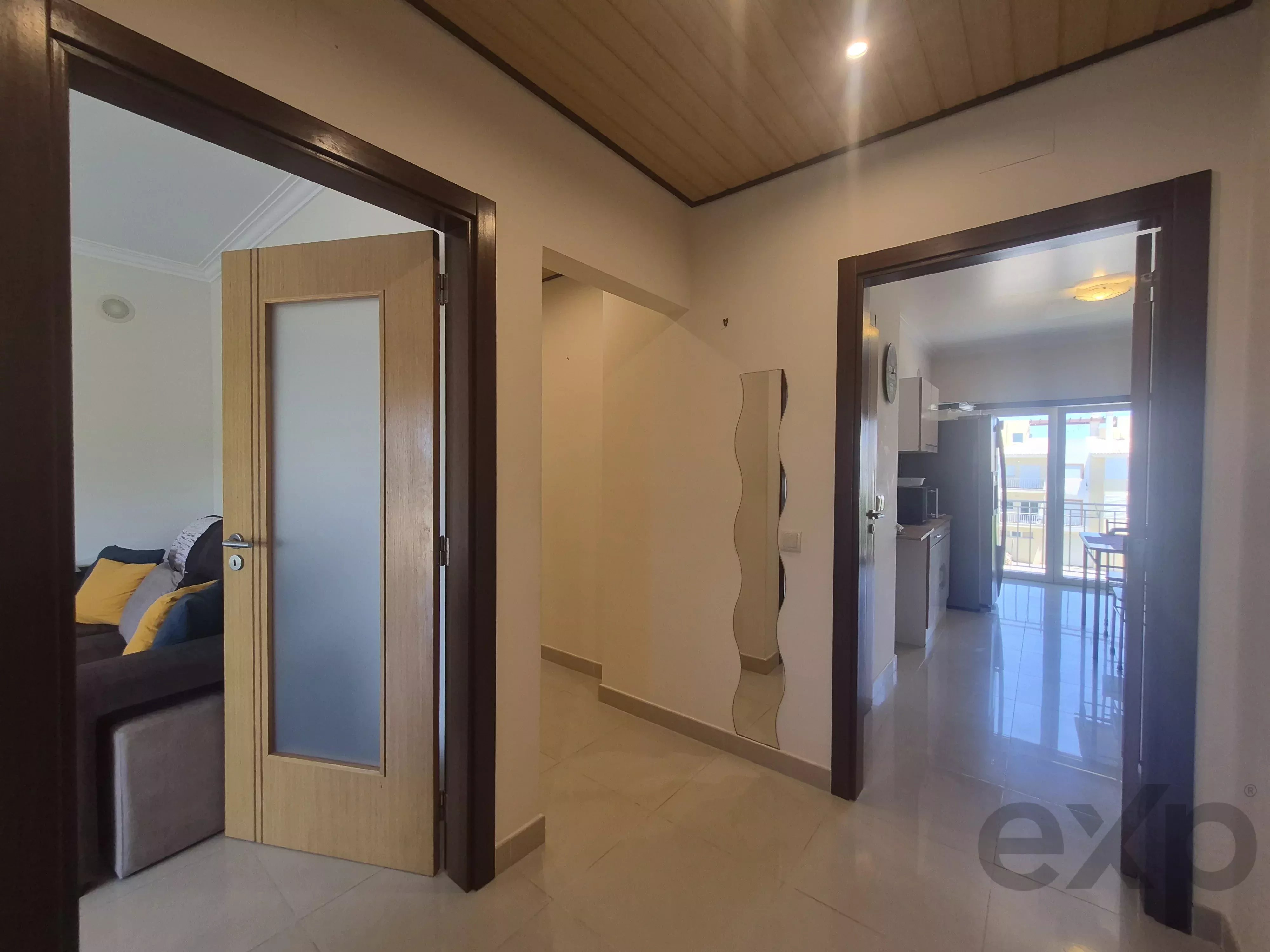 T3 Apartment with Garage, Near Ferragudo 87077655 image 15