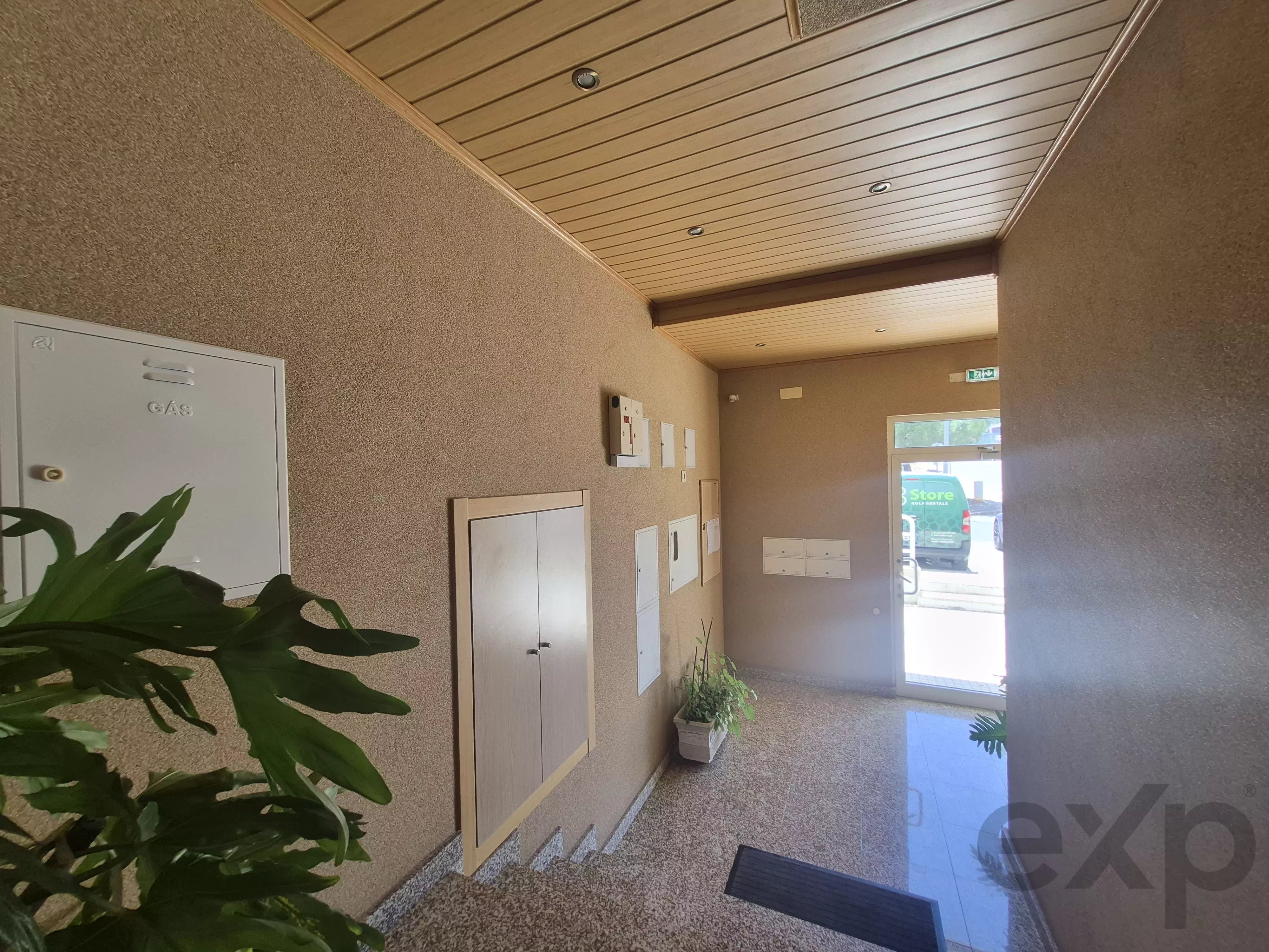 T3 Apartment with Garage, Near Ferragudo 87077655 image 54
