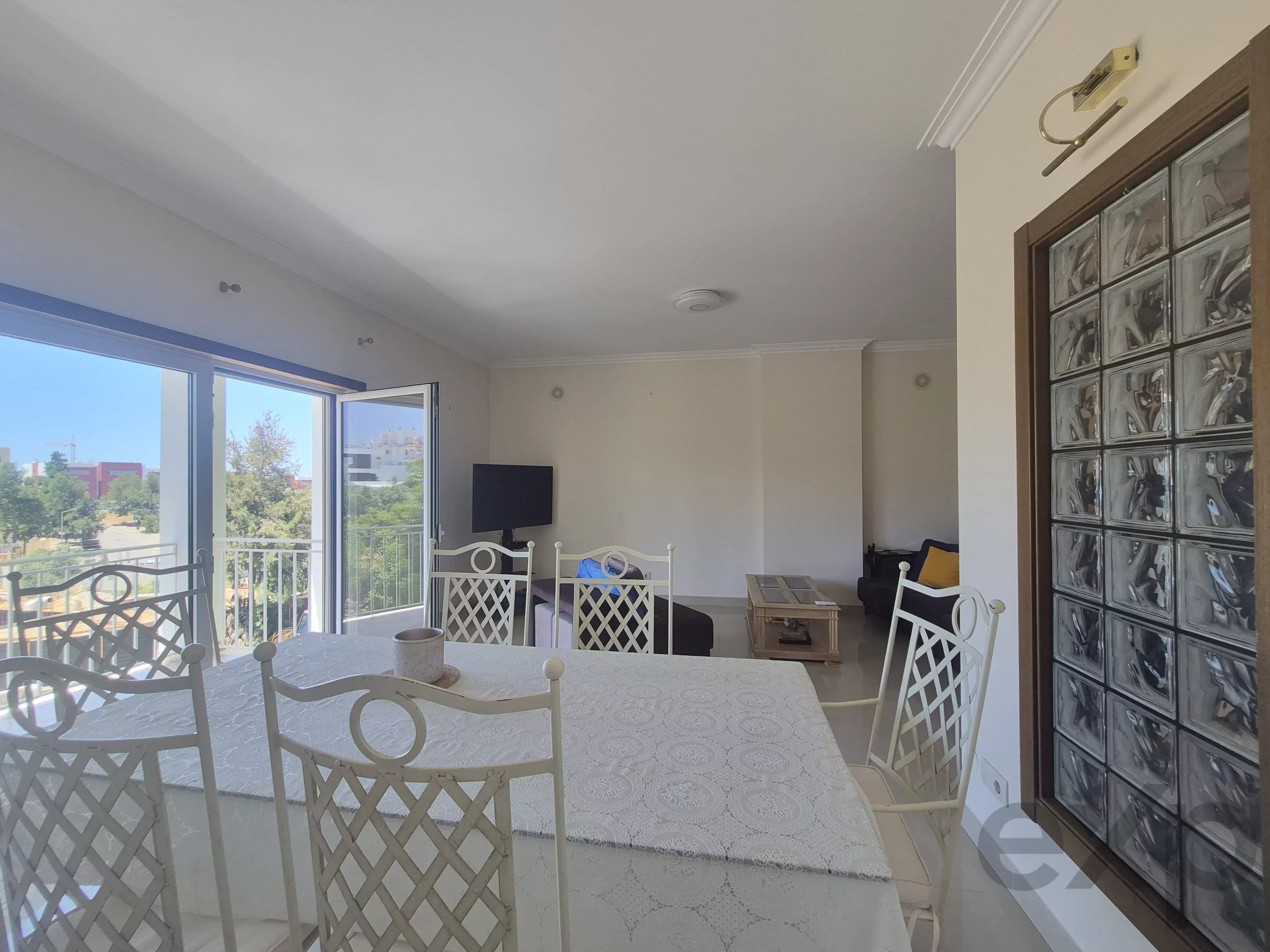 T3 Apartment with Garage, Near Ferragudo 87077655 image 4