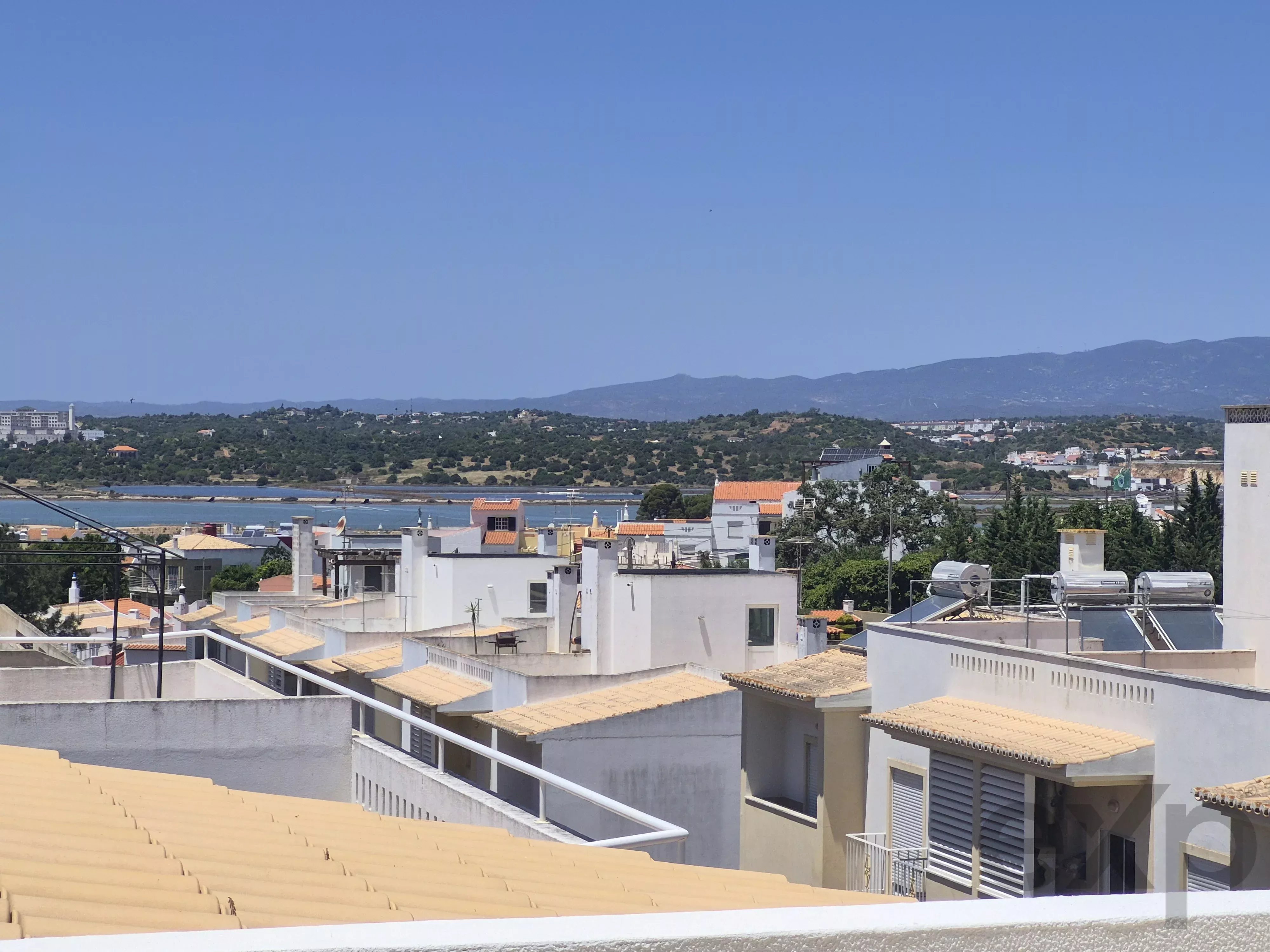 T3 Apartment with Garage, Near Ferragudo 87077655 image 48