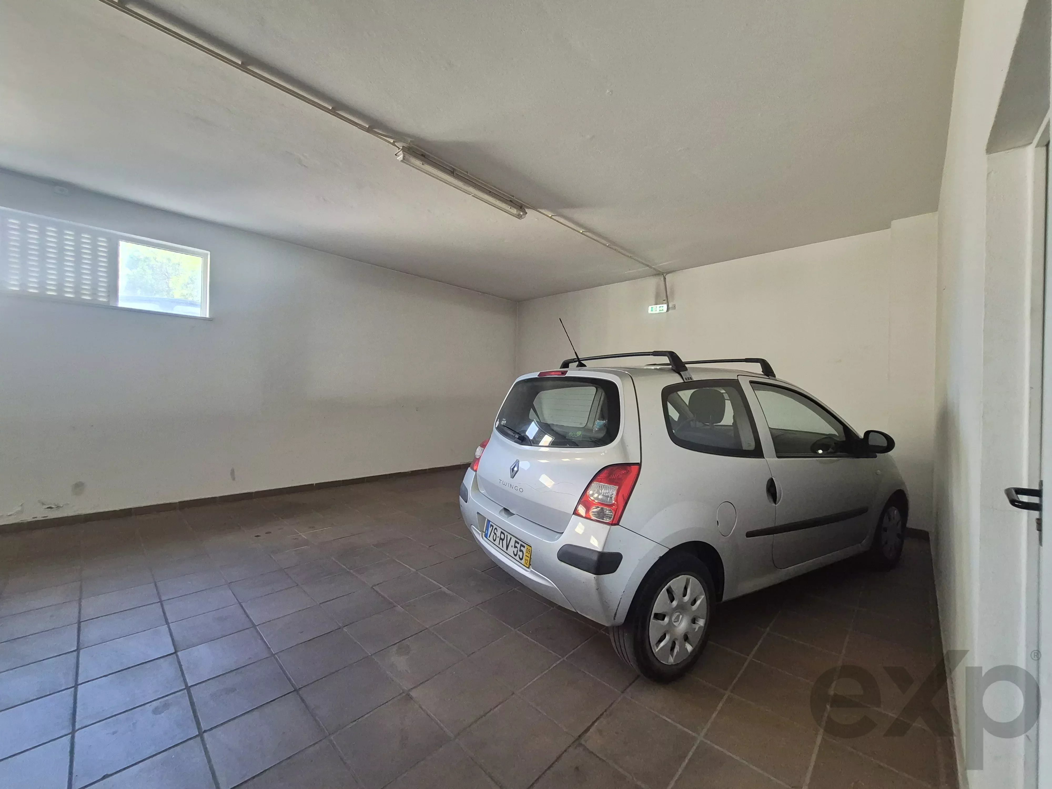 T3 Apartment with Garage, Near Ferragudo 87077655 image 50