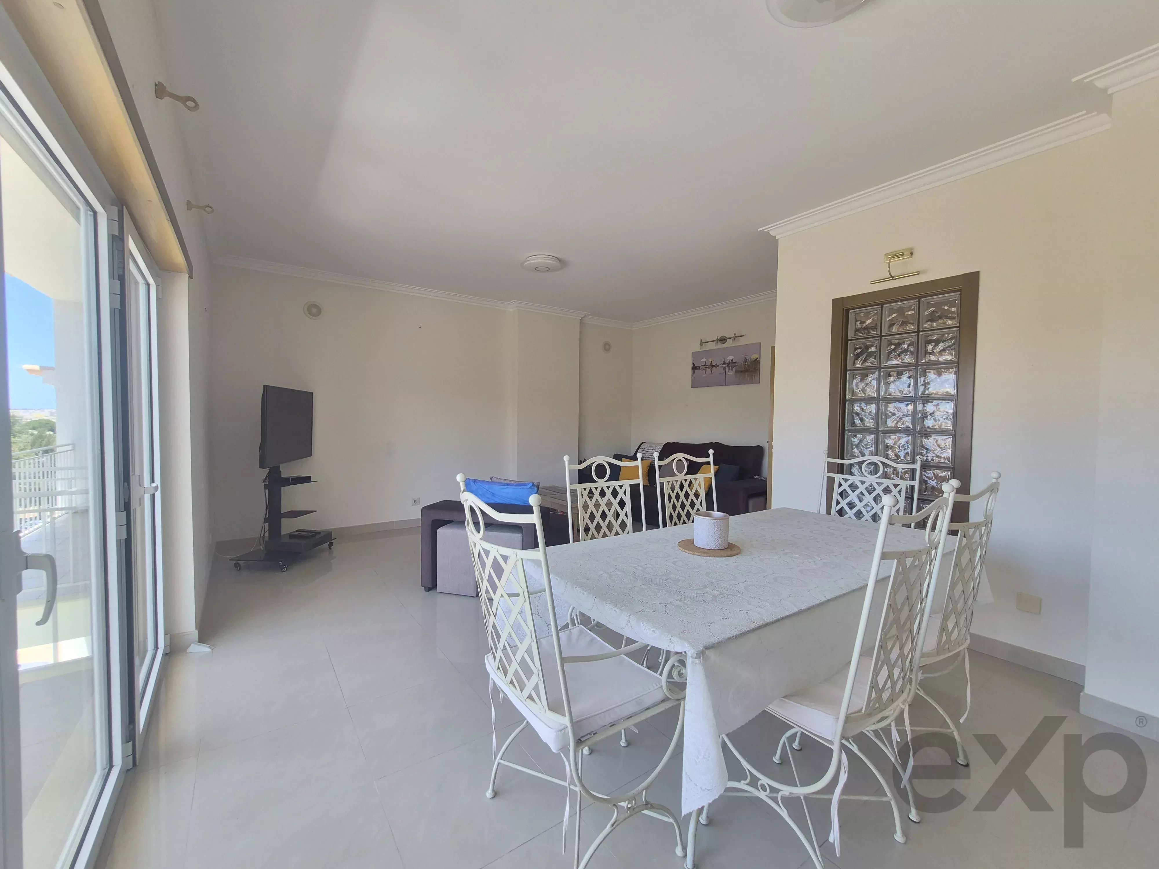 T3 Apartment with Garage, Near Ferragudo 87077655 image 5
