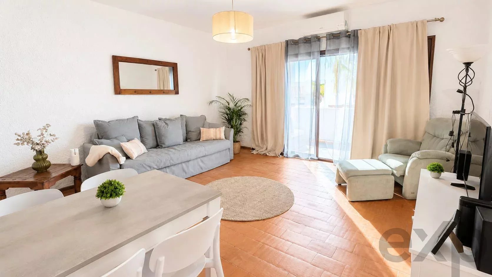 Exclusive T1 Apartment, Aldeamento Marim 87087958 image 2