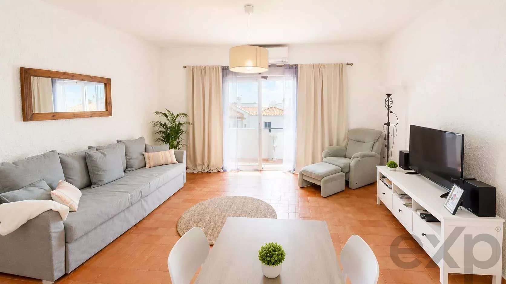 Exclusive T1 Apartment, Aldeamento Marim 87087958 image 1