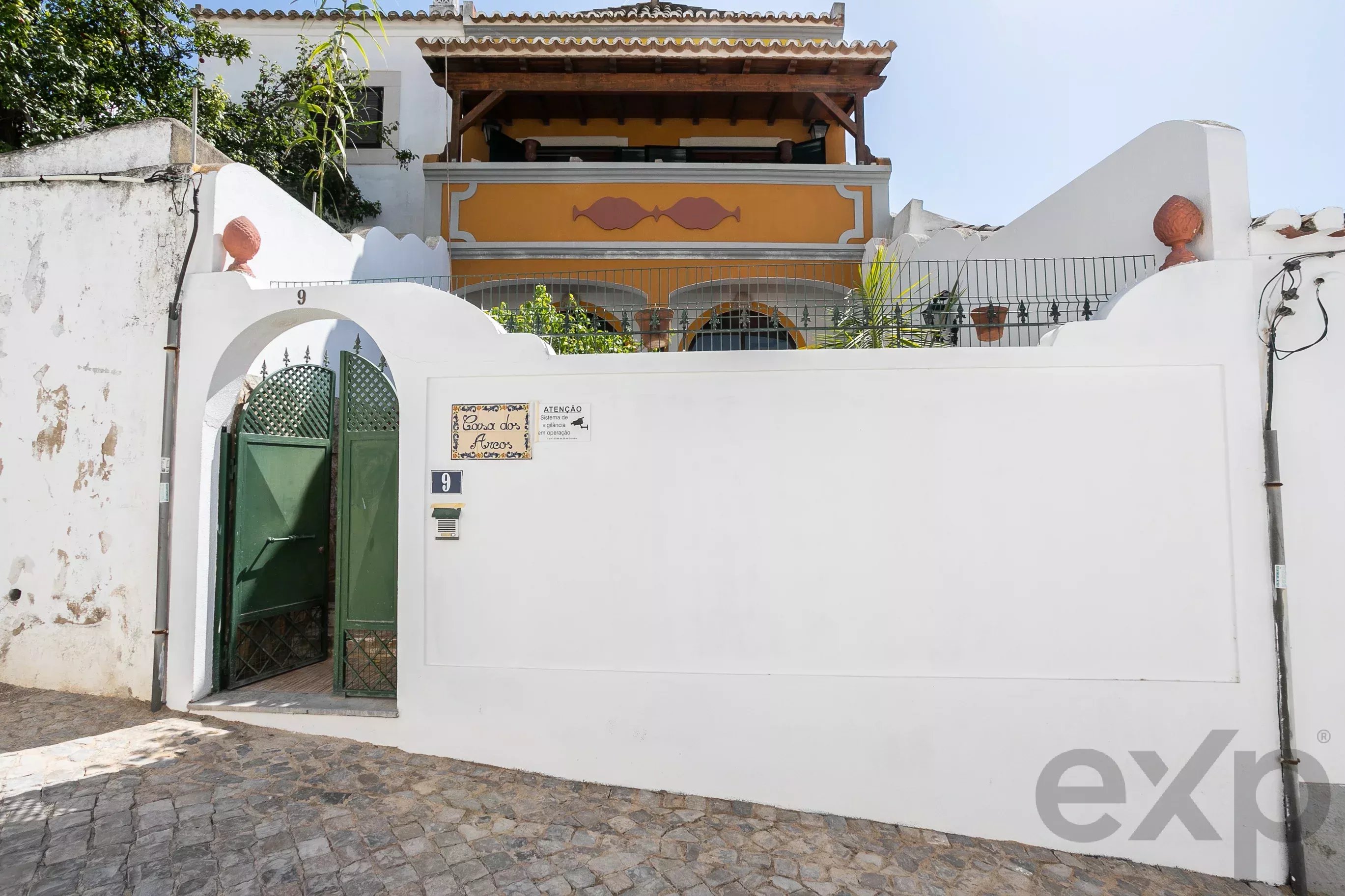 Exclusiva Moradia T4 no Coração do Centro Histórico de Tavira