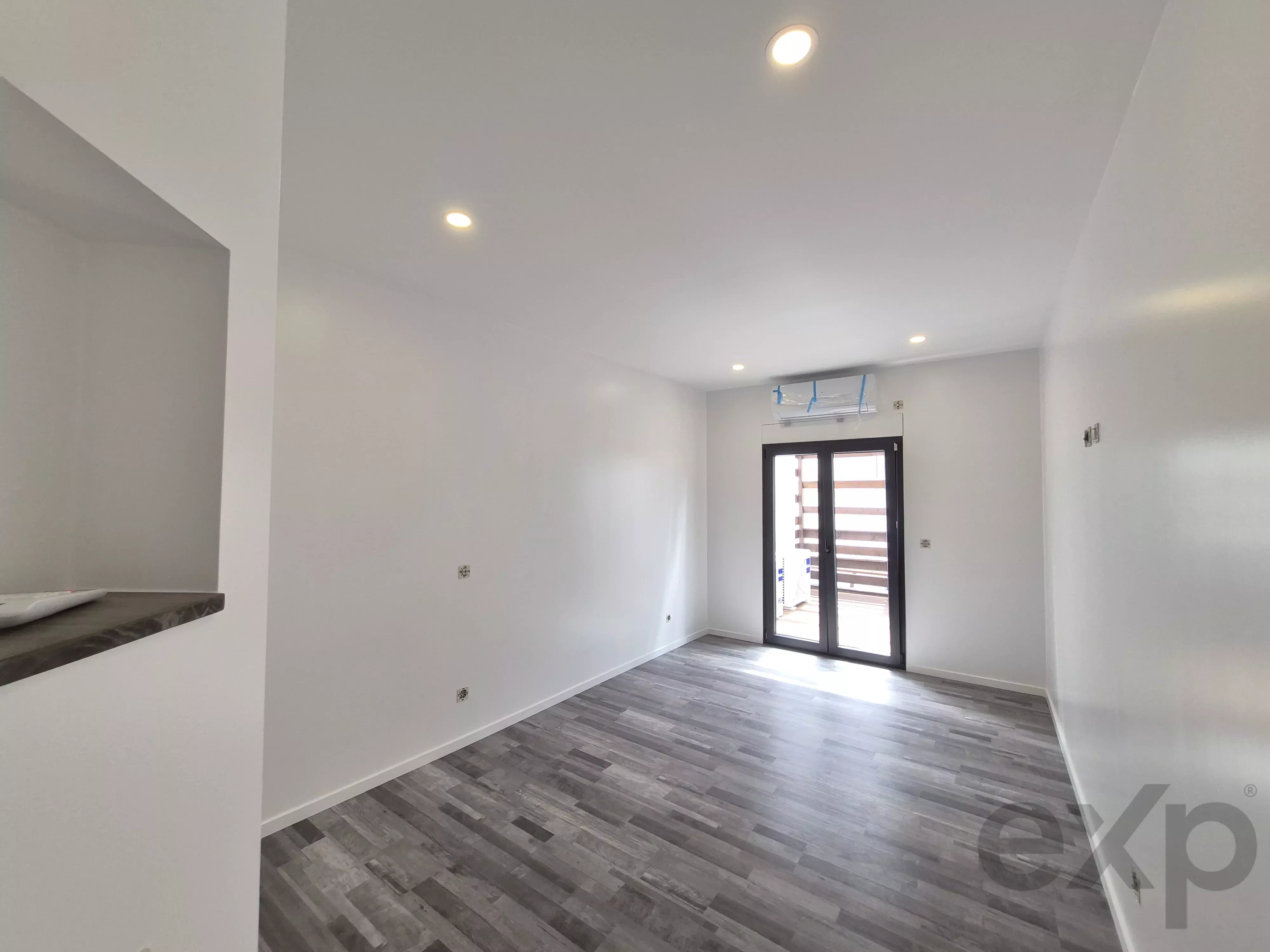 New house, 2 bedrooms, spacious patio, centre of Alvor 87107231 image 43