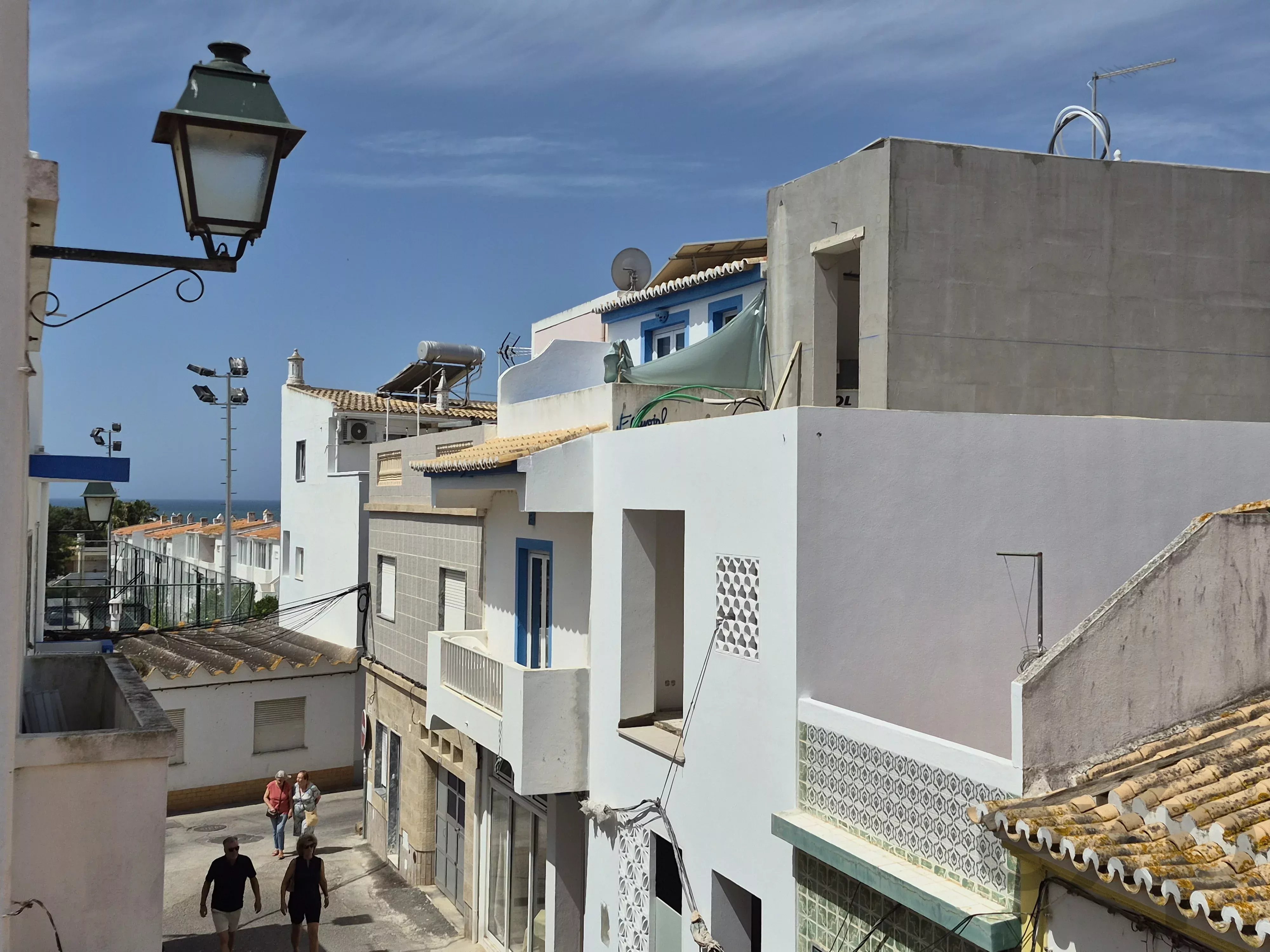 New house, 2 bedrooms, spacious patio, centre of Alvor 87107231 image 28