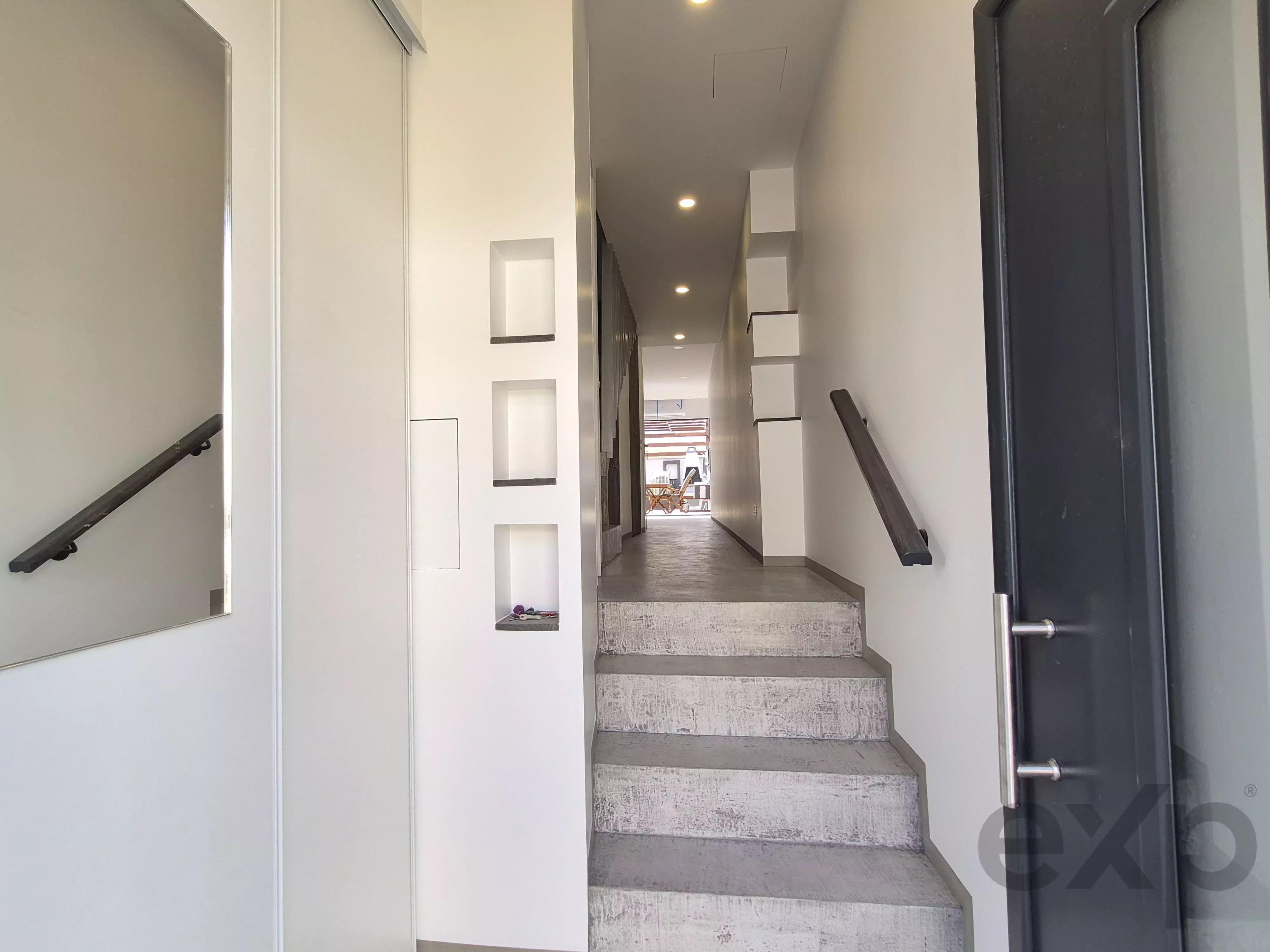 New house, 2 bedrooms, spacious patio, centre of Alvor 87107231 image 19