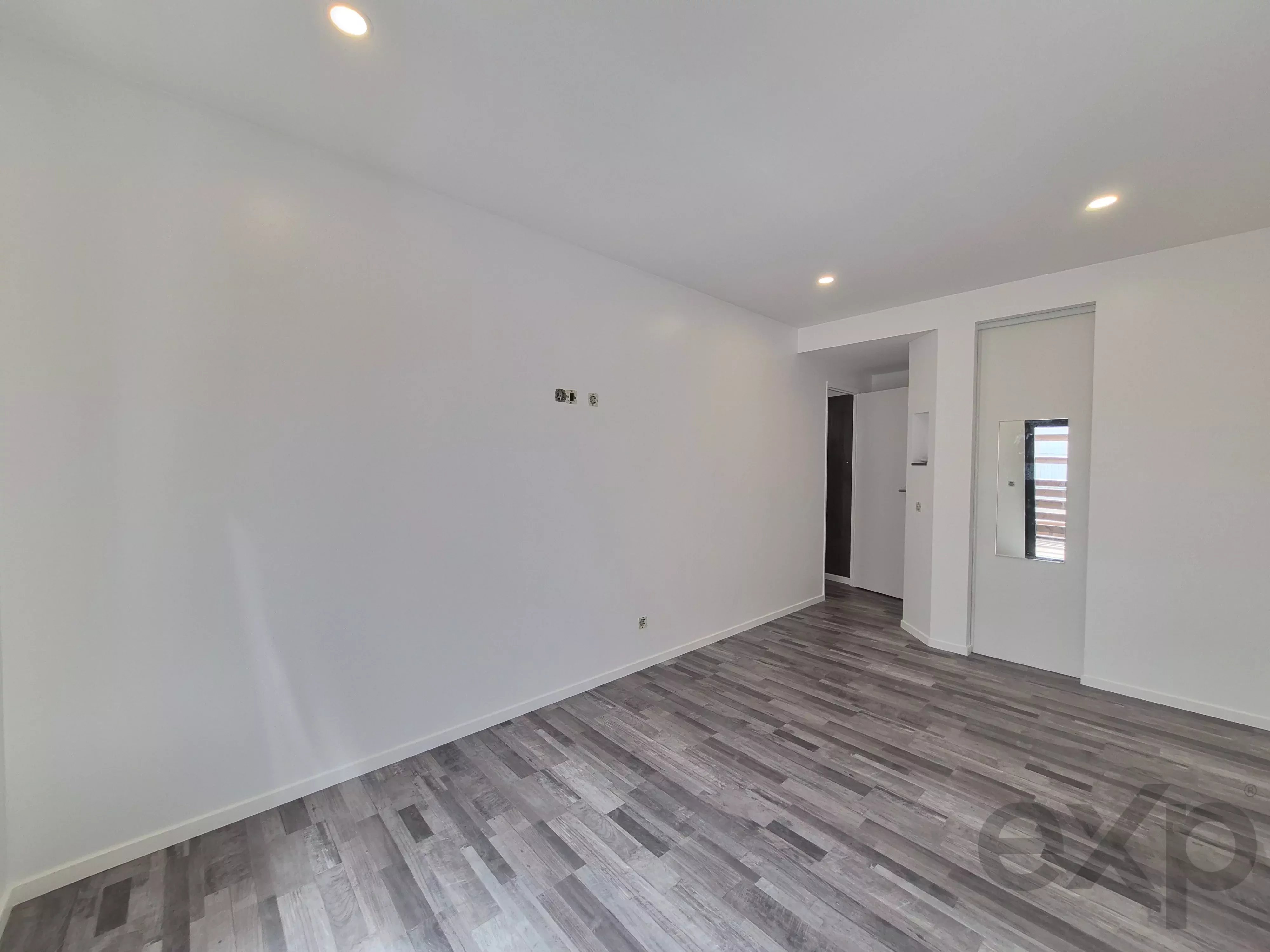New house, 2 bedrooms, spacious patio, centre of Alvor 87107231 image 44