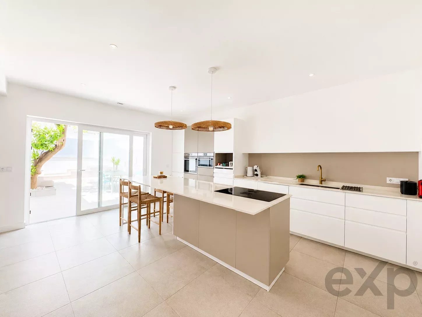 Exceptional residence in the heart of Fuseta 87108928 image 5