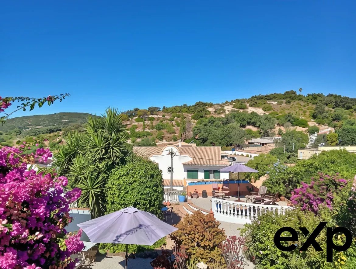 Propriedade exclusiva com cinco unidades independentes e potencial de investimento 87113034 image 9