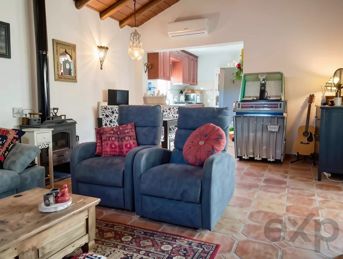 Propriedade exclusiva com cinco unidades independentes e potencial de investimento 87113034 image 114