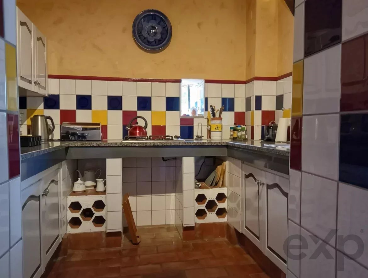 Propriedade exclusiva com cinco unidades independentes e potencial de investimento 87113034 image 118