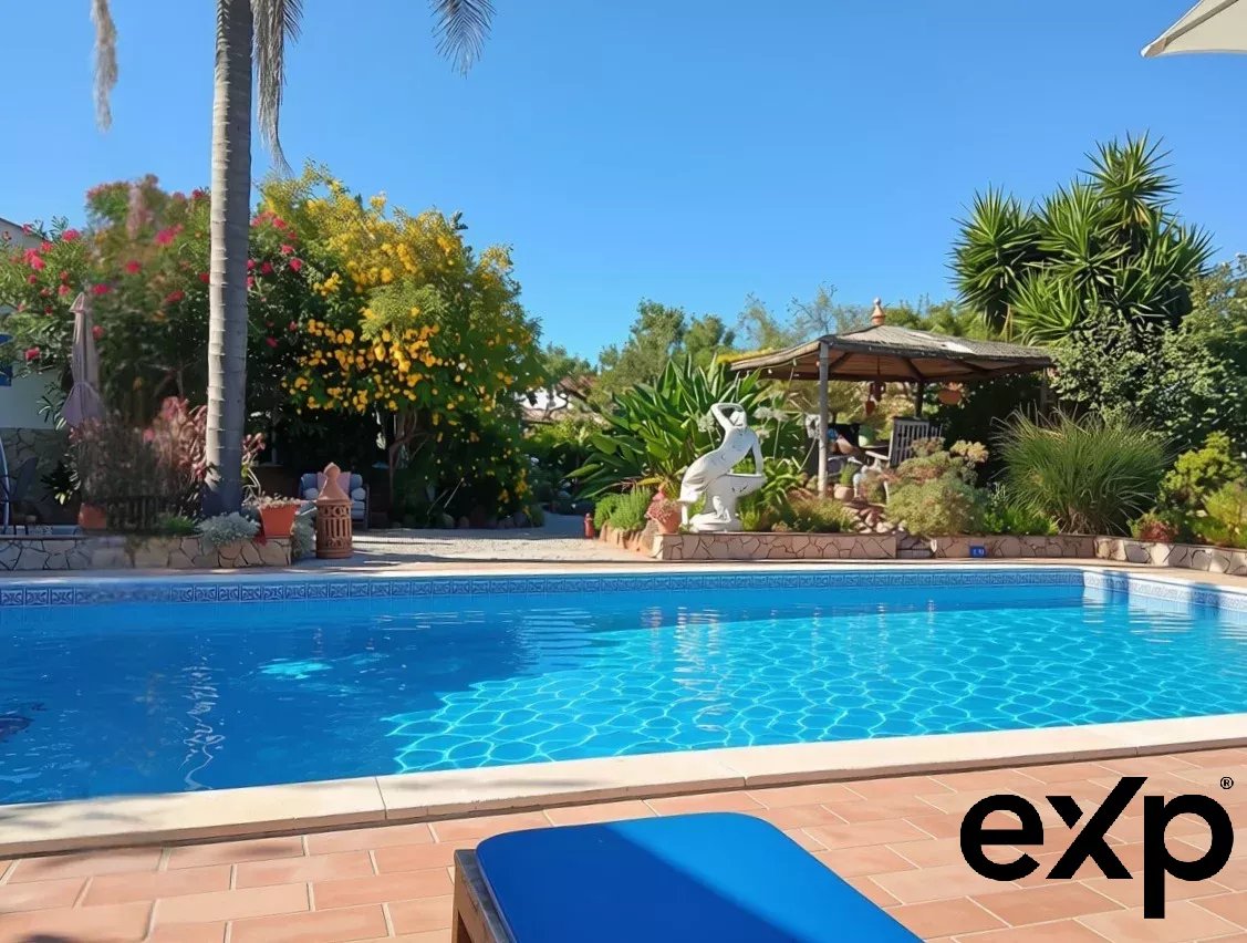 Moradia à venda em Faro (Sé e São Pedro), 313 m²