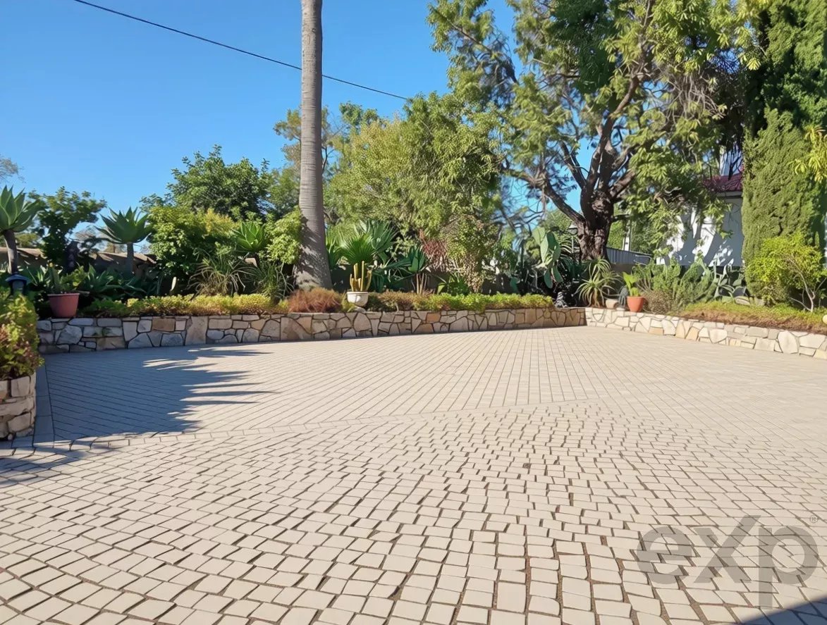 Propriedade exclusiva com cinco unidades independentes e potencial de investimento 87113034 image 15