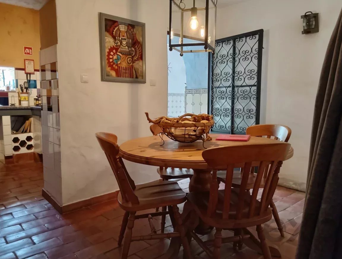 Propriedade exclusiva com cinco unidades independentes e potencial de investimento 87113034 image 111