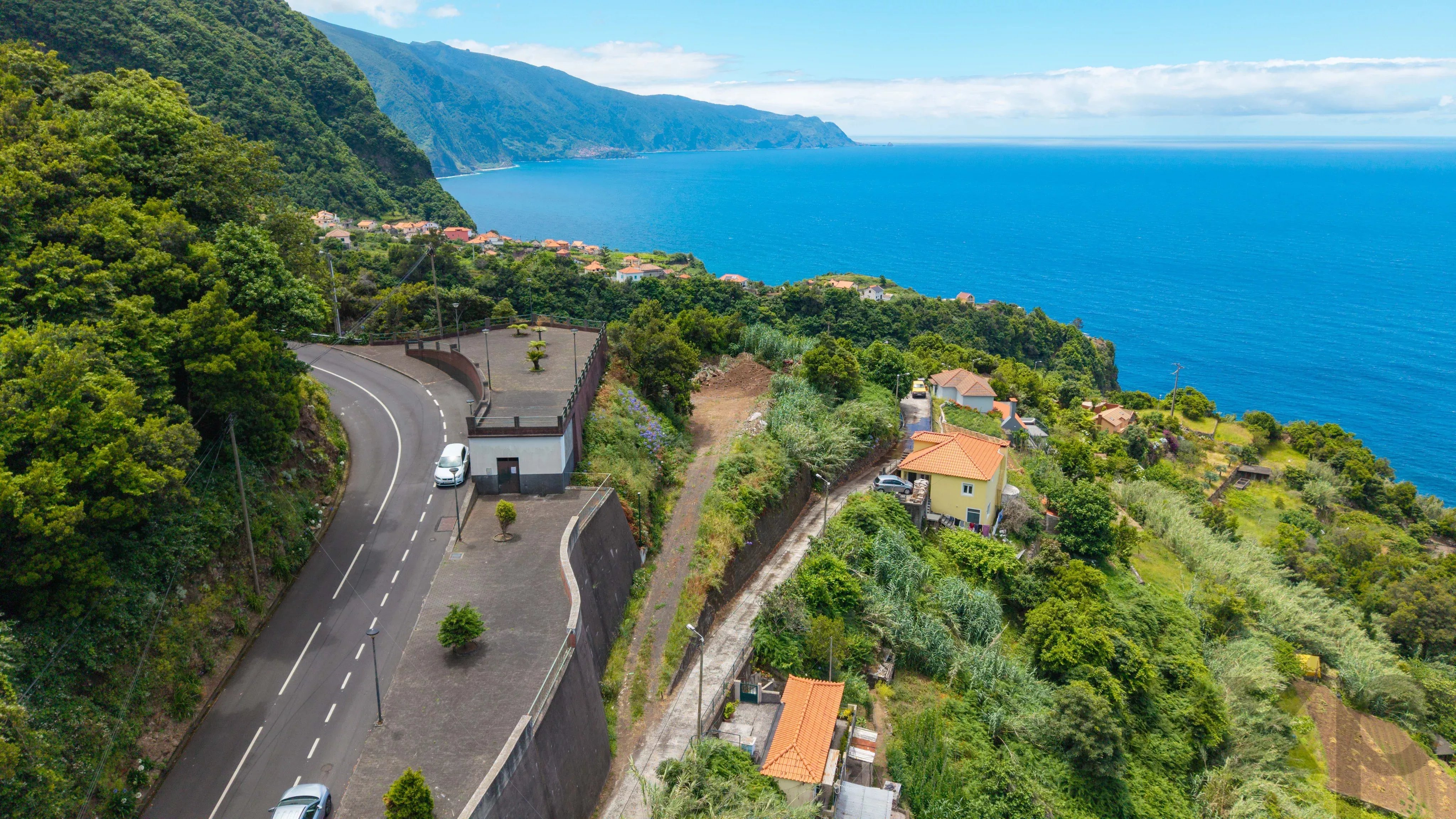 Terreno à venda em Ponta Delgada, 1582 m²