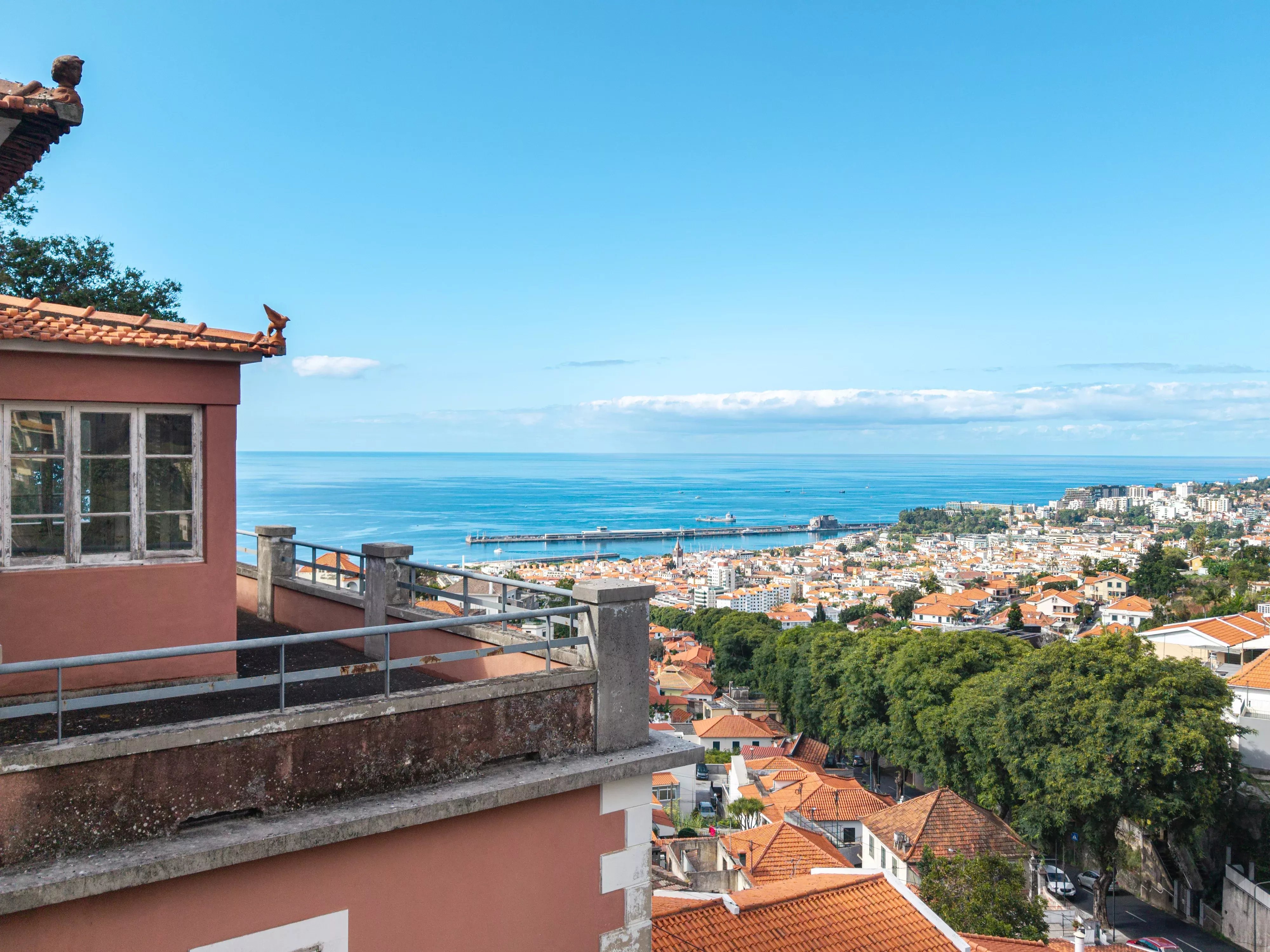 Palacete Histórico de Charme Único no Funchal
