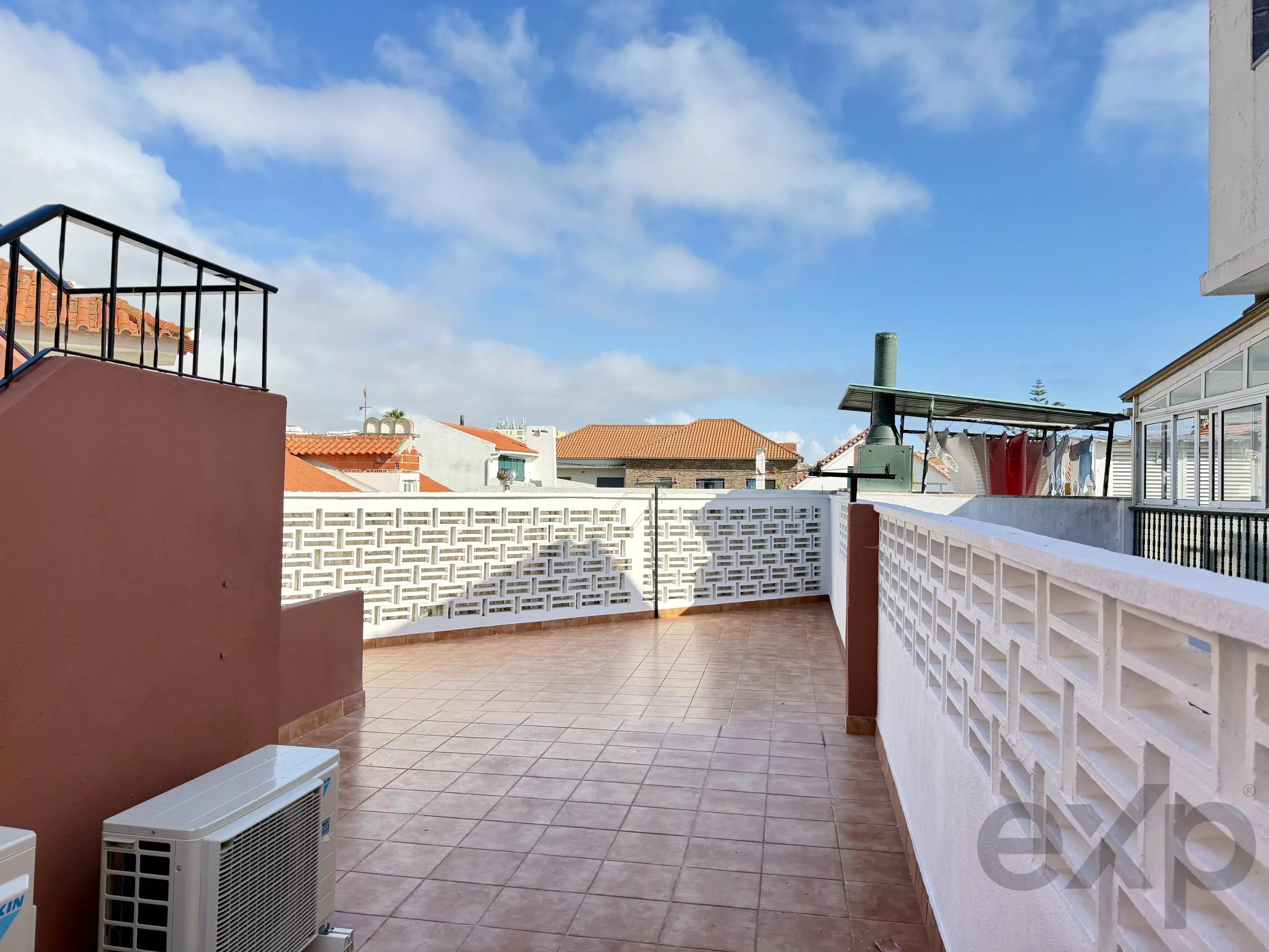 Apartamento para alugar em Costa da Caparica, 179 m²