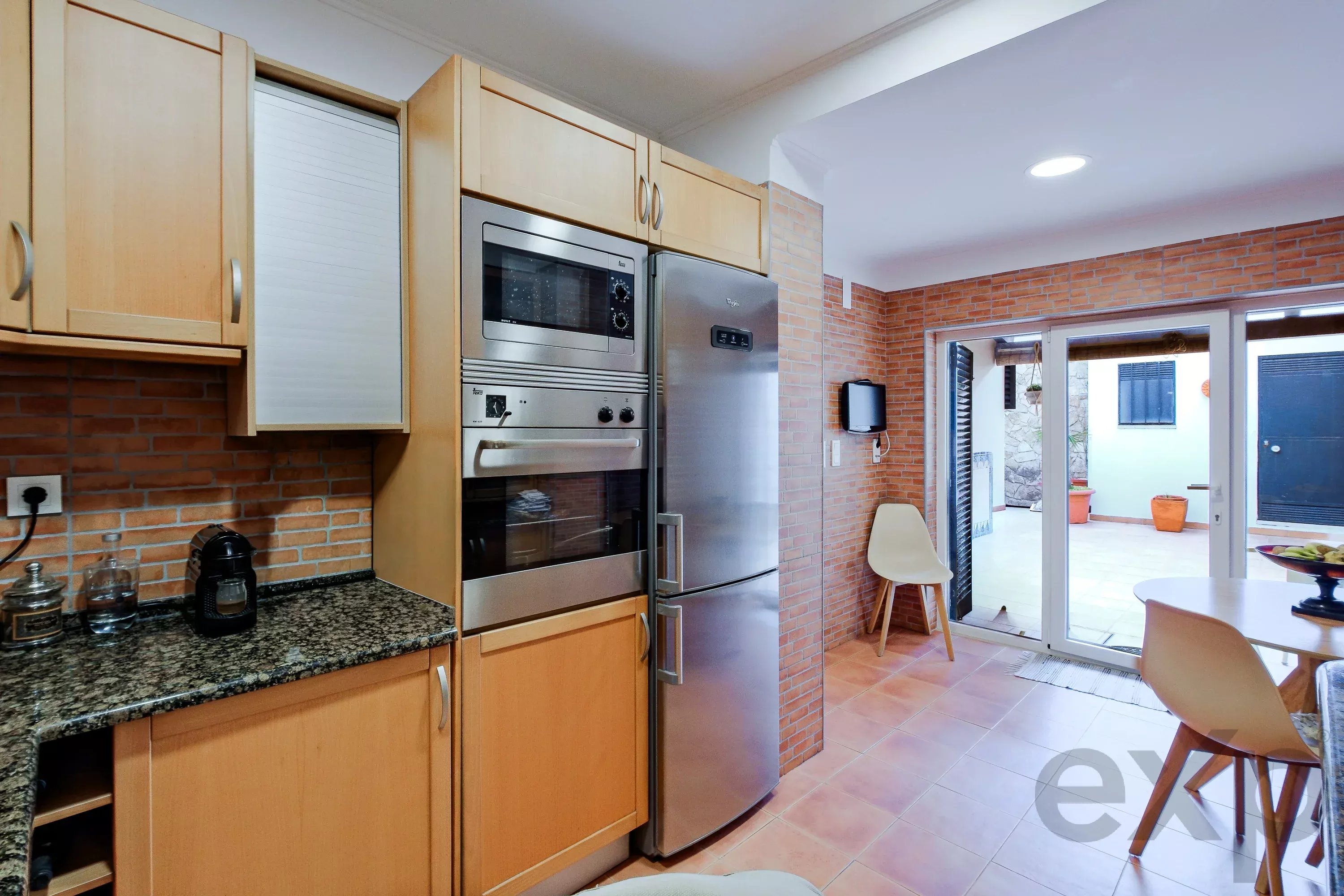 Single‑storey T2+1 house with terrace and annex including a bedroom, Lisbon, Campolide 87145582 image 7