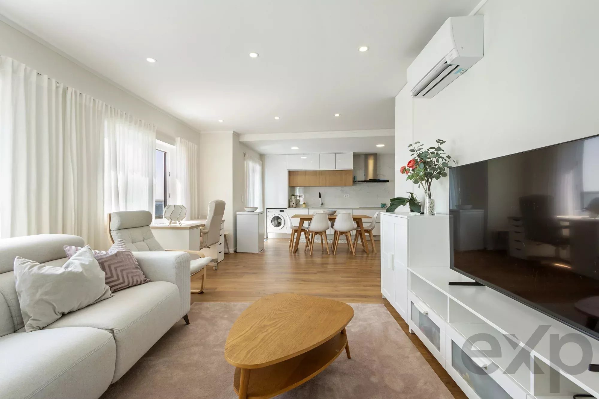 Amazing T2 with River view, garage 87152839 image 10