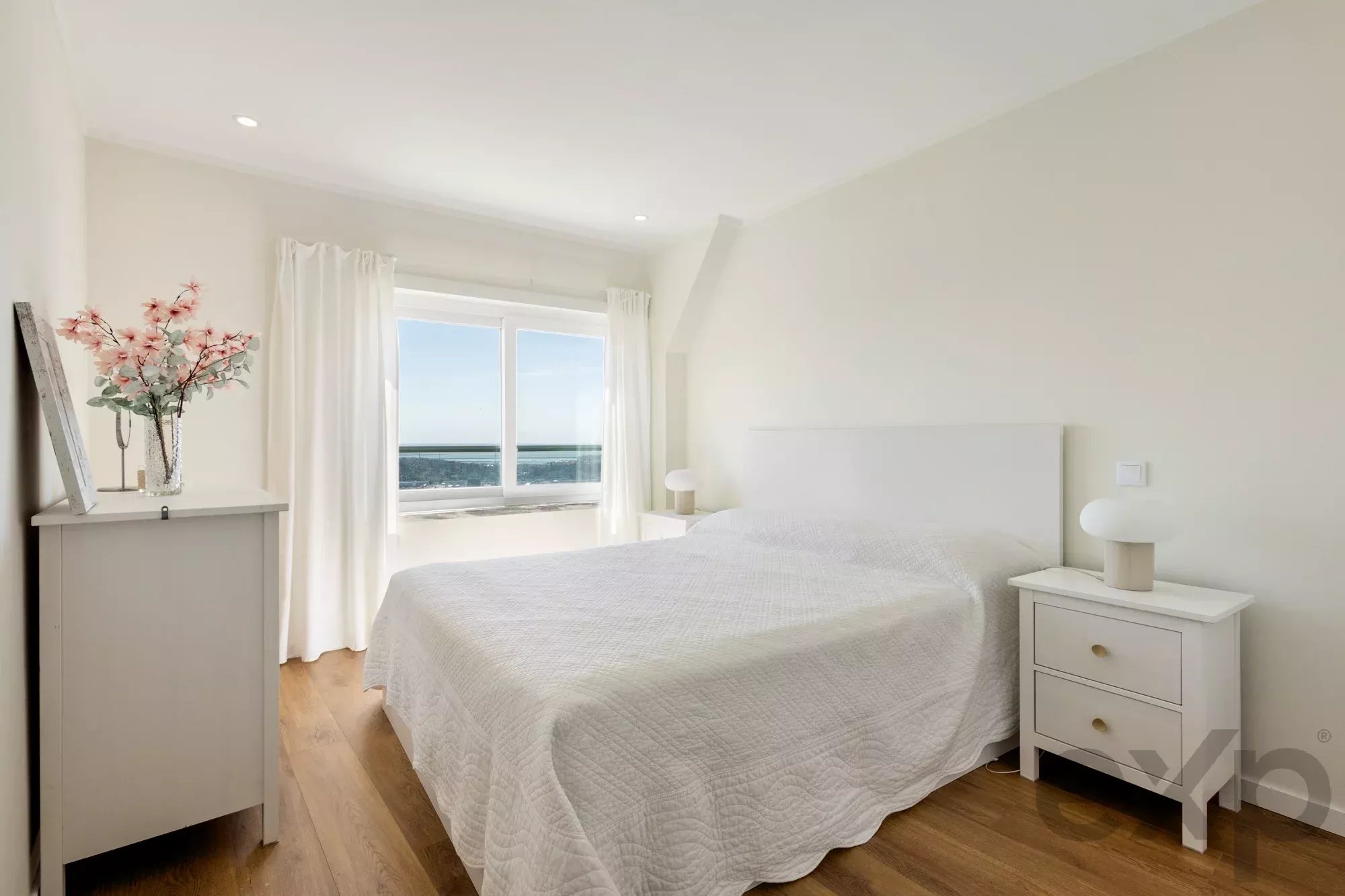 Amazing T2 with River view, garage 87152839 image 18