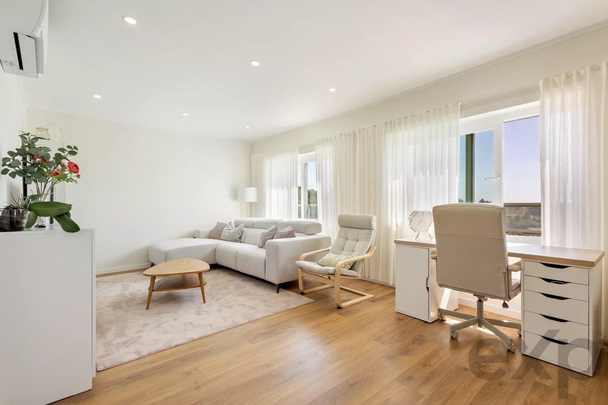 Amazing T2 with River view, garage 87152839 image 9