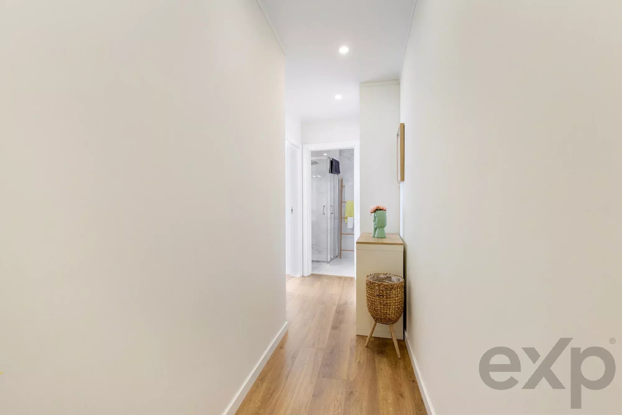 Amazing T2 with River view, garage 87152839 image 17