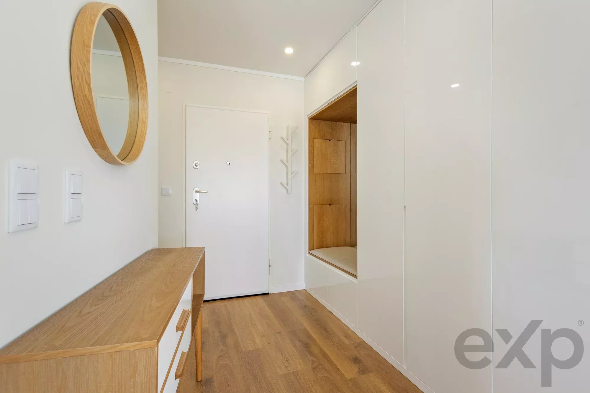 Amazing T2 with River view, garage 87152839 image 8