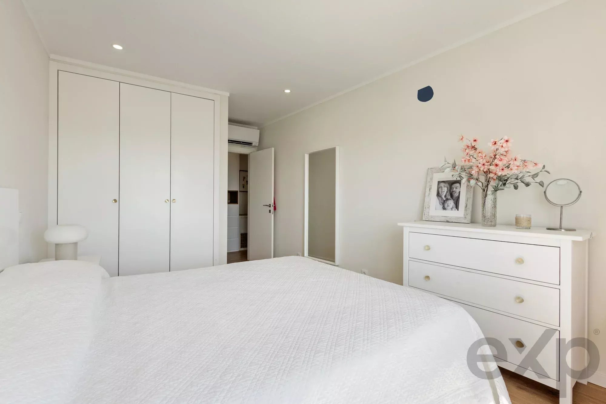 Amazing T2 with River view, garage 87152839 image 19