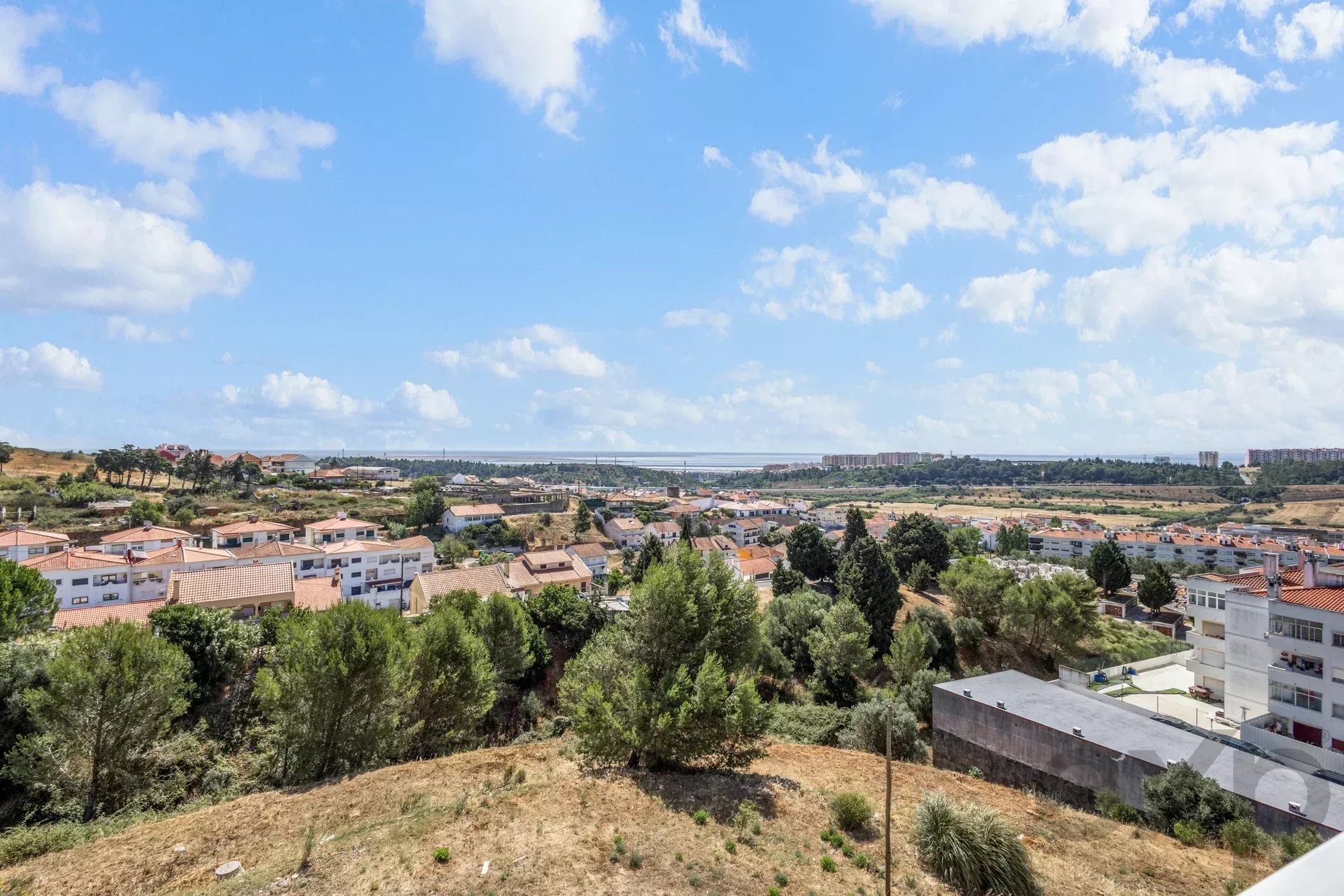 Amazing T2 with River view, garage 87152839 image 16