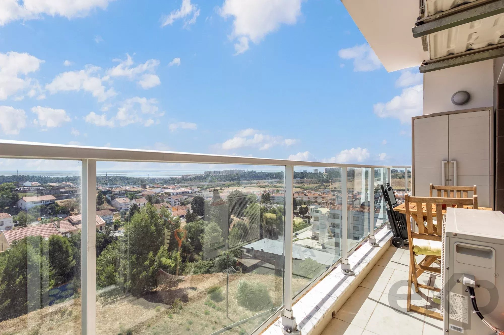 Amazing T2 with River view, garage 87152839 image 15