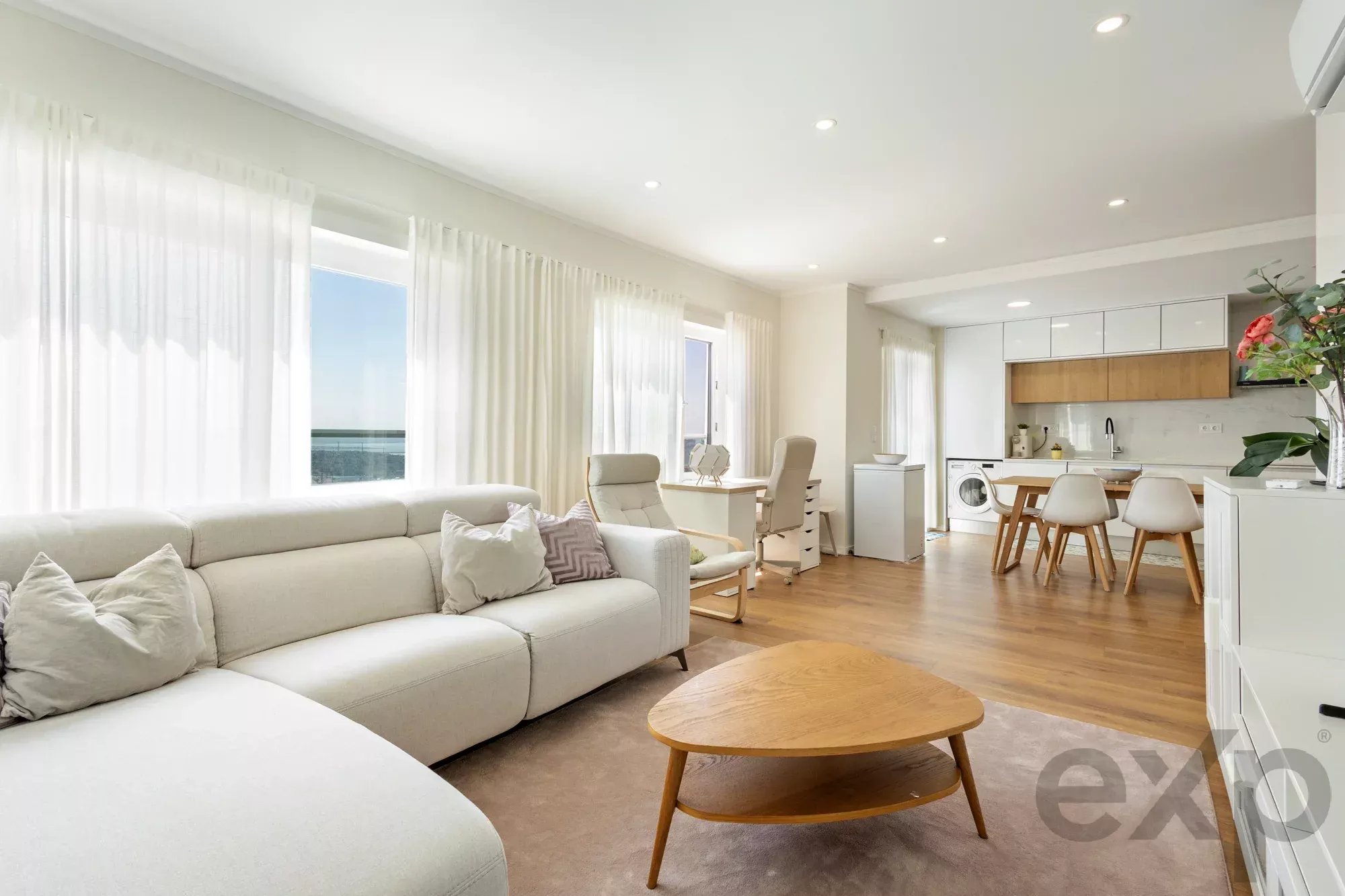 Amazing T2 with River view, garage 87152839 image 12
