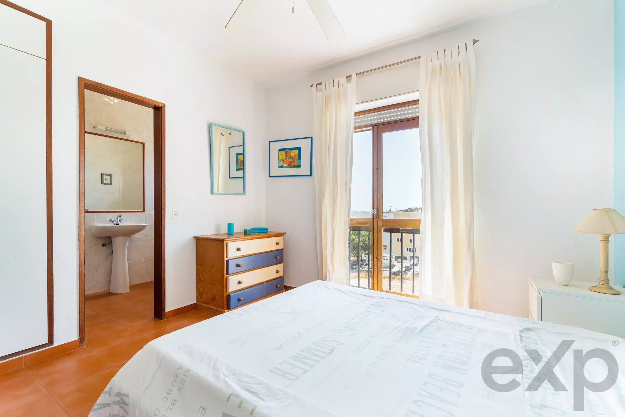 A rare opportunity to live on Praia da Luz 87155873 image 15