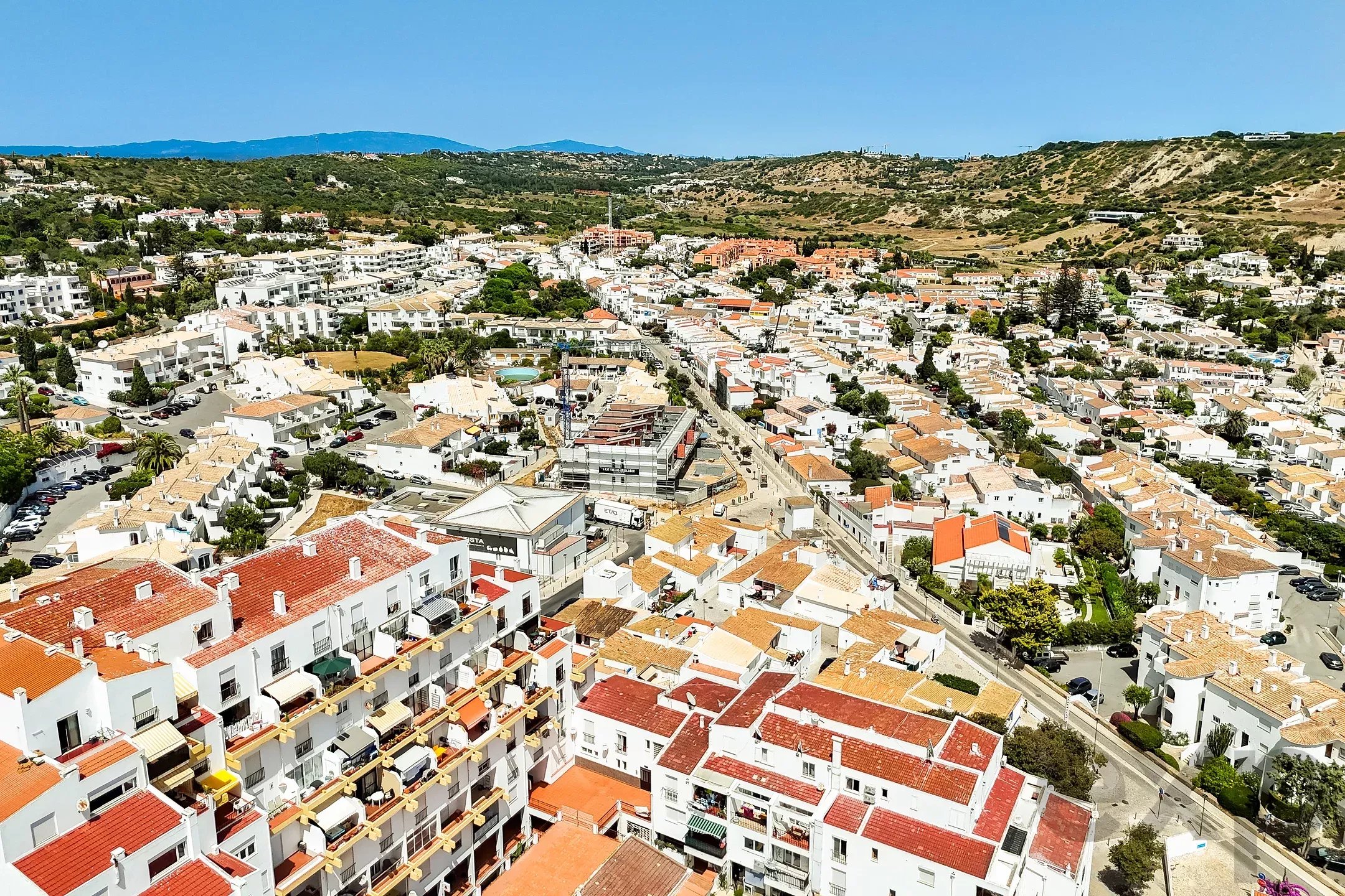 A rare opportunity to live on Praia da Luz 87155873 image 32