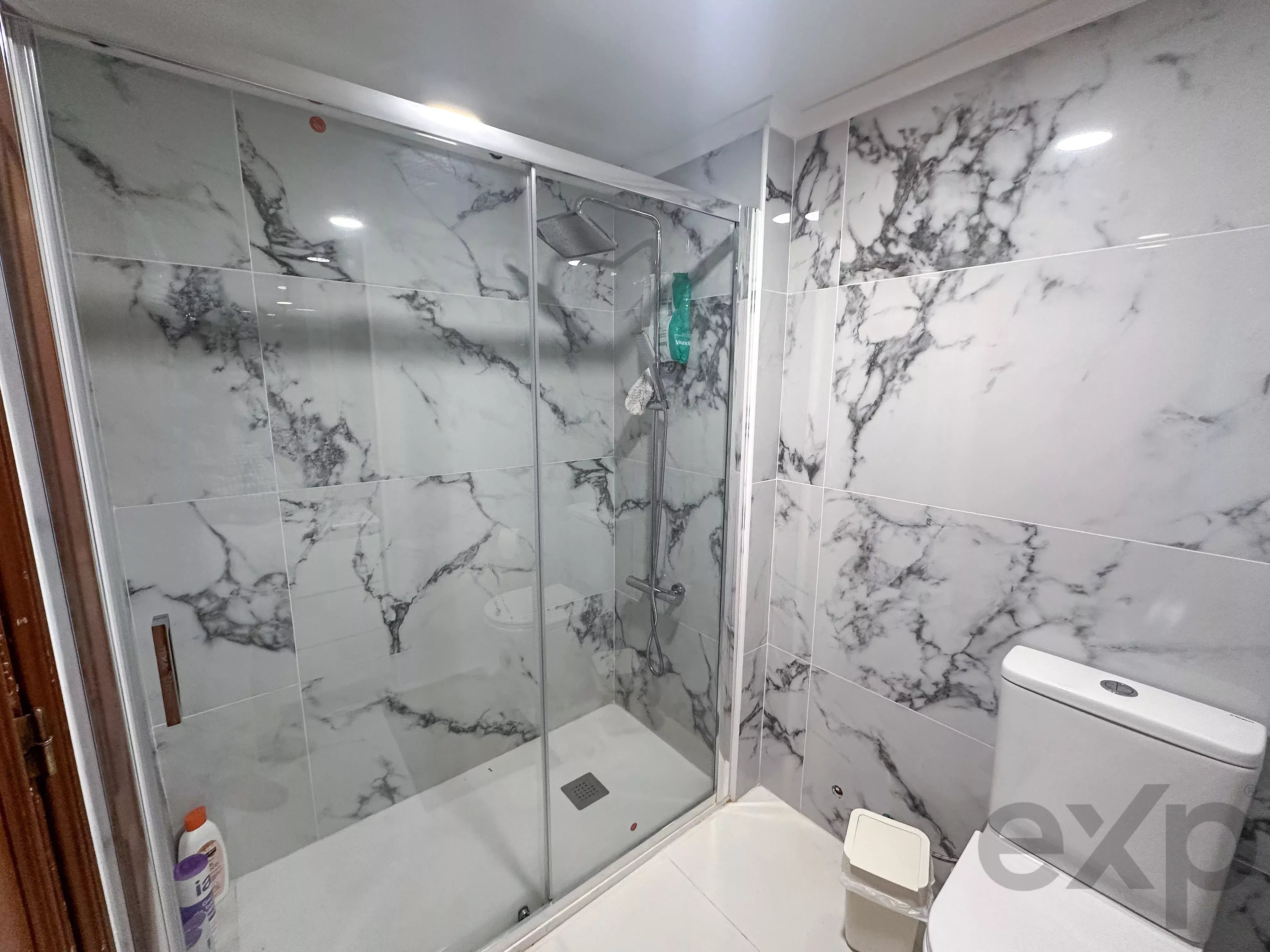 Excellent T3 Apartment with Suite, 130 m², Fireplace, Elevator, Storage, Balcony 87157830 image 9
