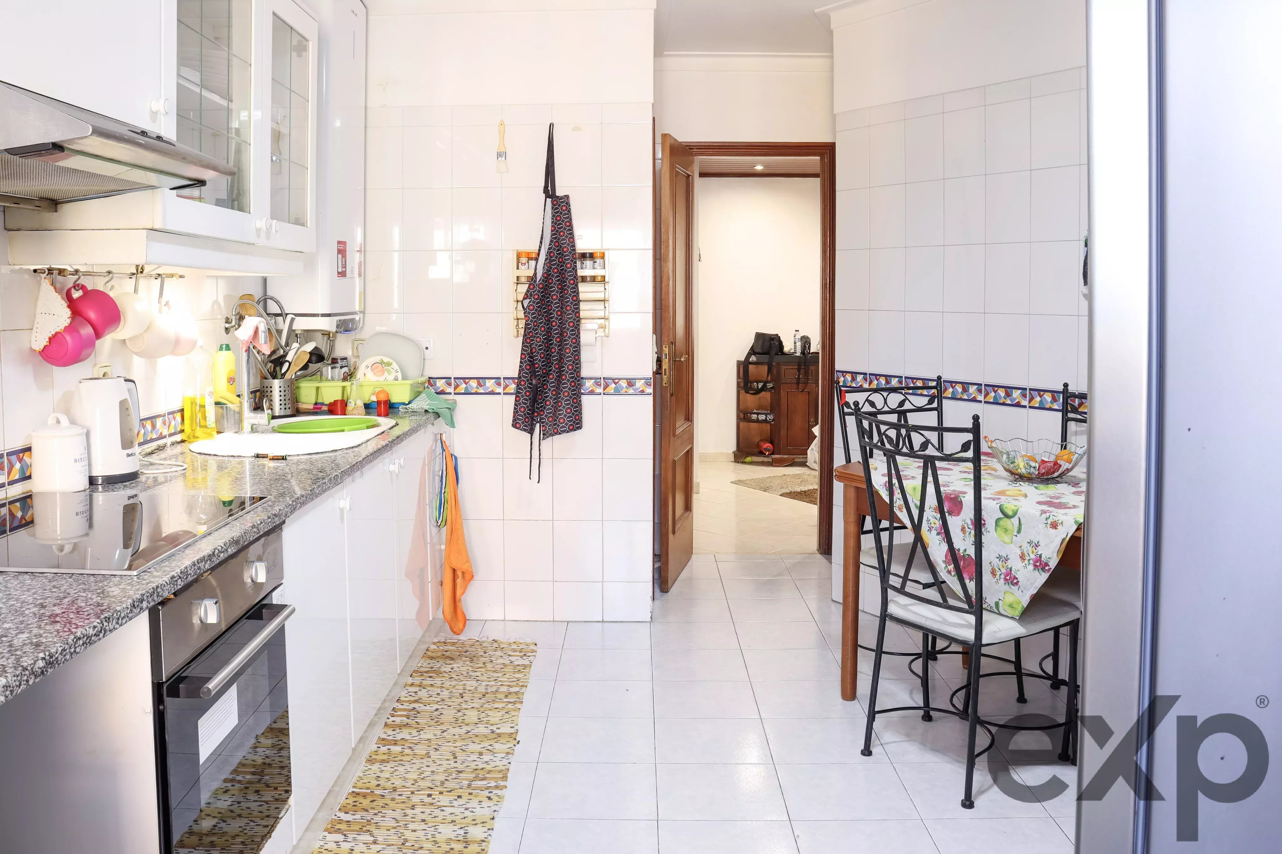 Excellent T3 Apartment with Suite, 130 m², Fireplace, Elevator, Storage, Balcony 87157830 image 18