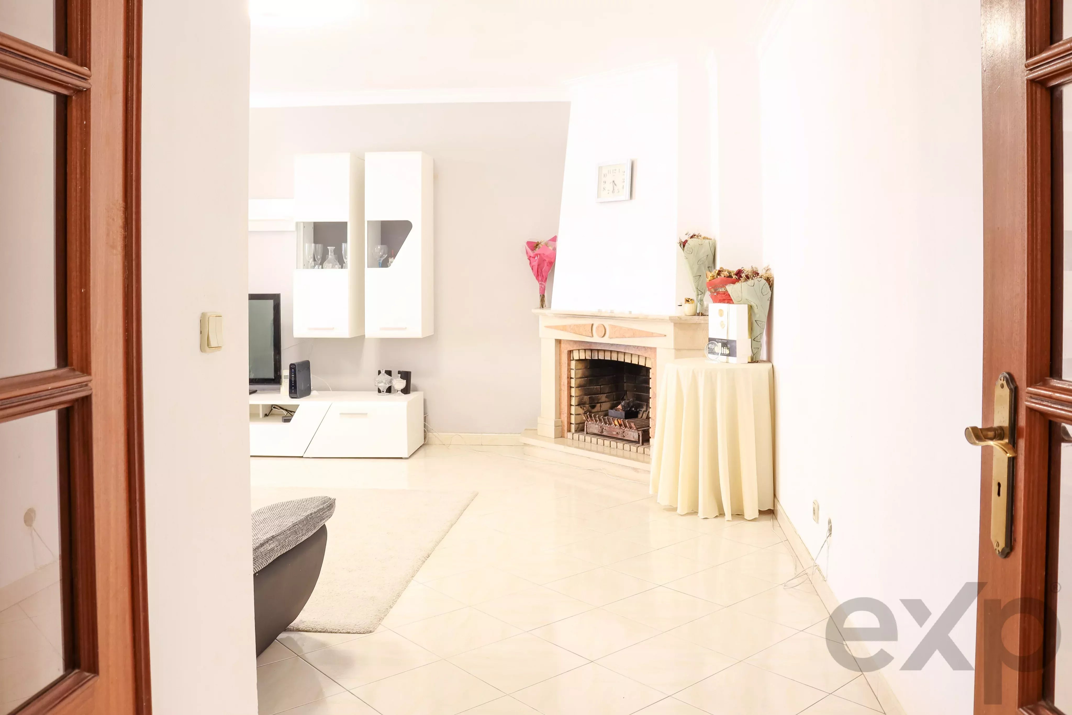 Excelente Apartamento T3 com Suite | 130 m² | Lareira | Elevador | Arrecadação | Rinchoa