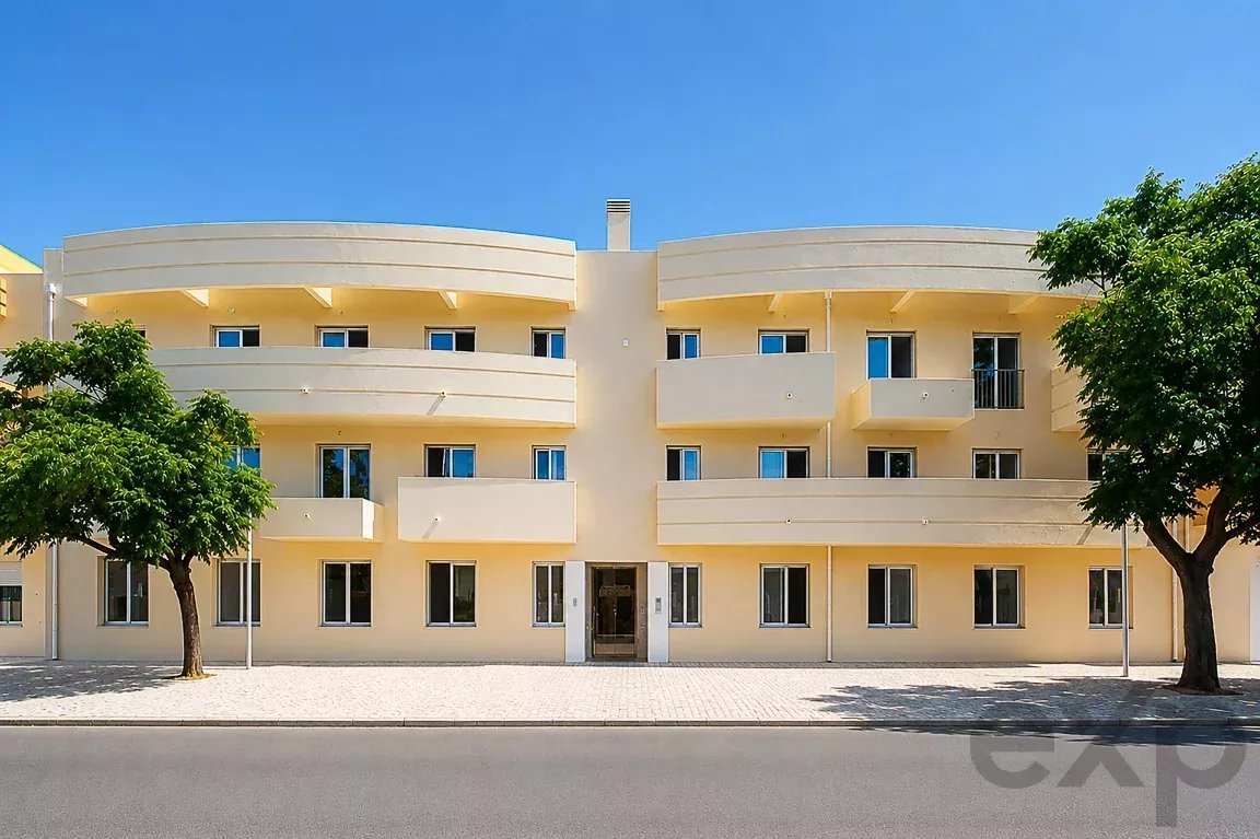 Apartamento T2 com Garagem Box – Novo Empreendimento – Tavira (São Pedro | Sítio do Caracol)