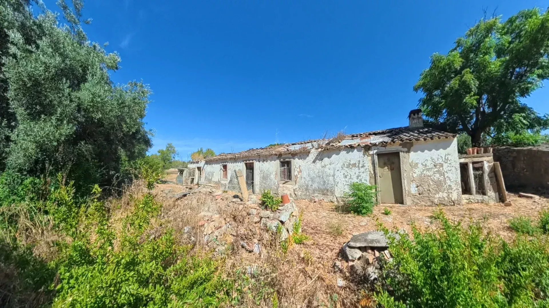 Terreno à venda em Luz de Tavira e Santo Estêvão, Largo da Igreja, 8800-101 Luz de Tavira e Santo Estêvão, 15100 m²