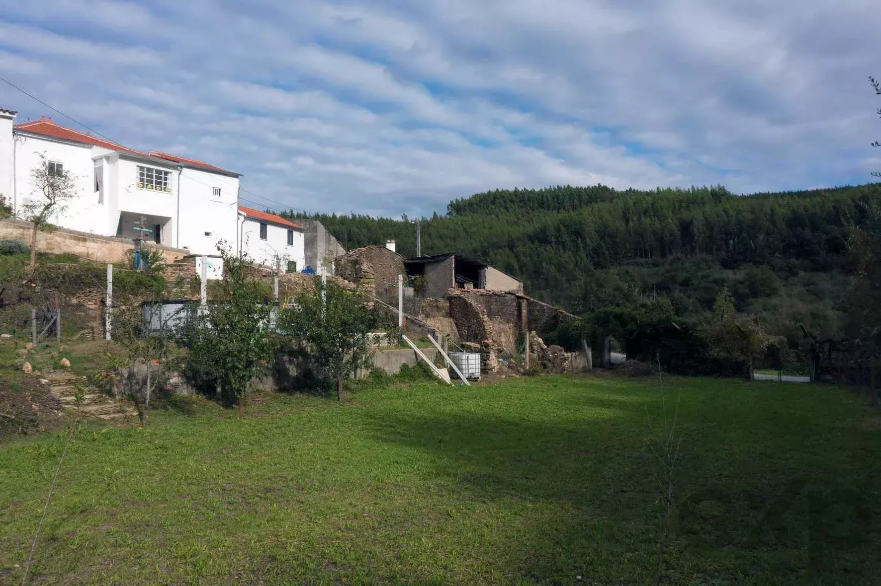 Moradia à venda em Pombeiro da Beira, Rua da azenha, 3300-306 Pombeiro da Beira, 778 m²